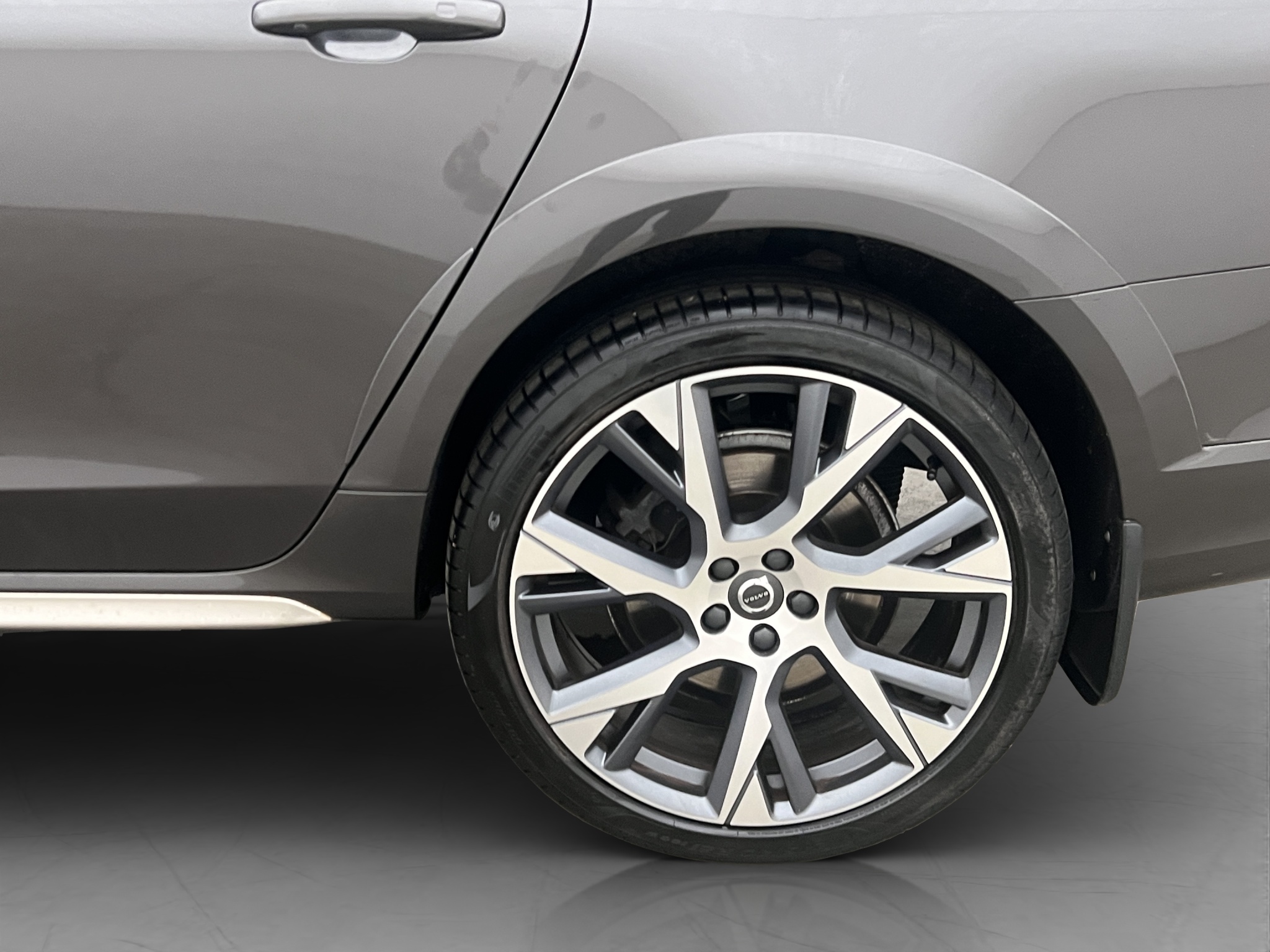 Volvo V90 Cross Country D4 AWD Geartronic, 8-trinn, 190hk, 2021