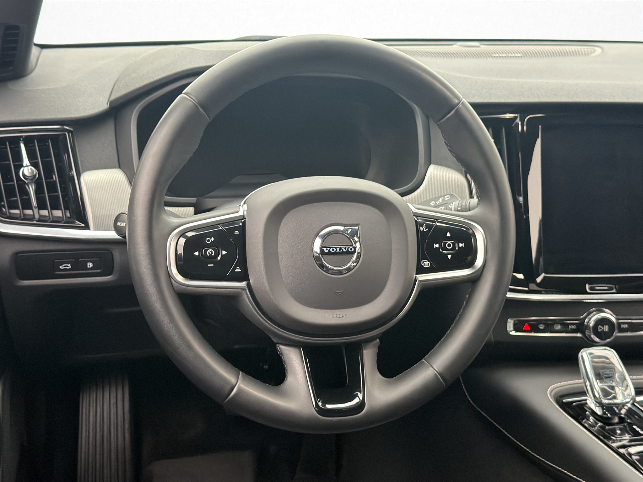 Volvo V90 Recharge T6 AWD Geartronic, 8-trins, 350ps, 2023