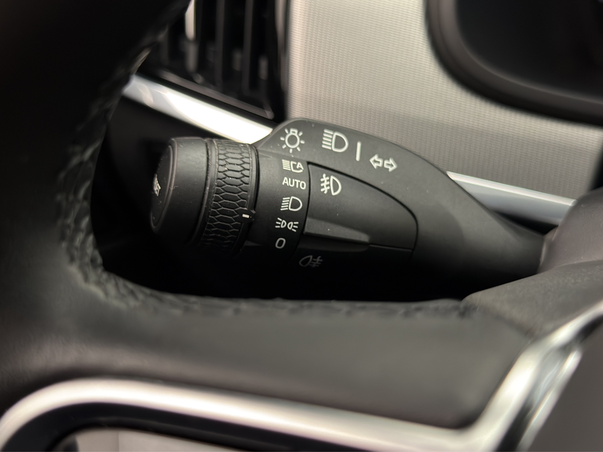 Volvo V90 Recharge T6 AWD Geartronic, 8-trins, 350ps, 2023