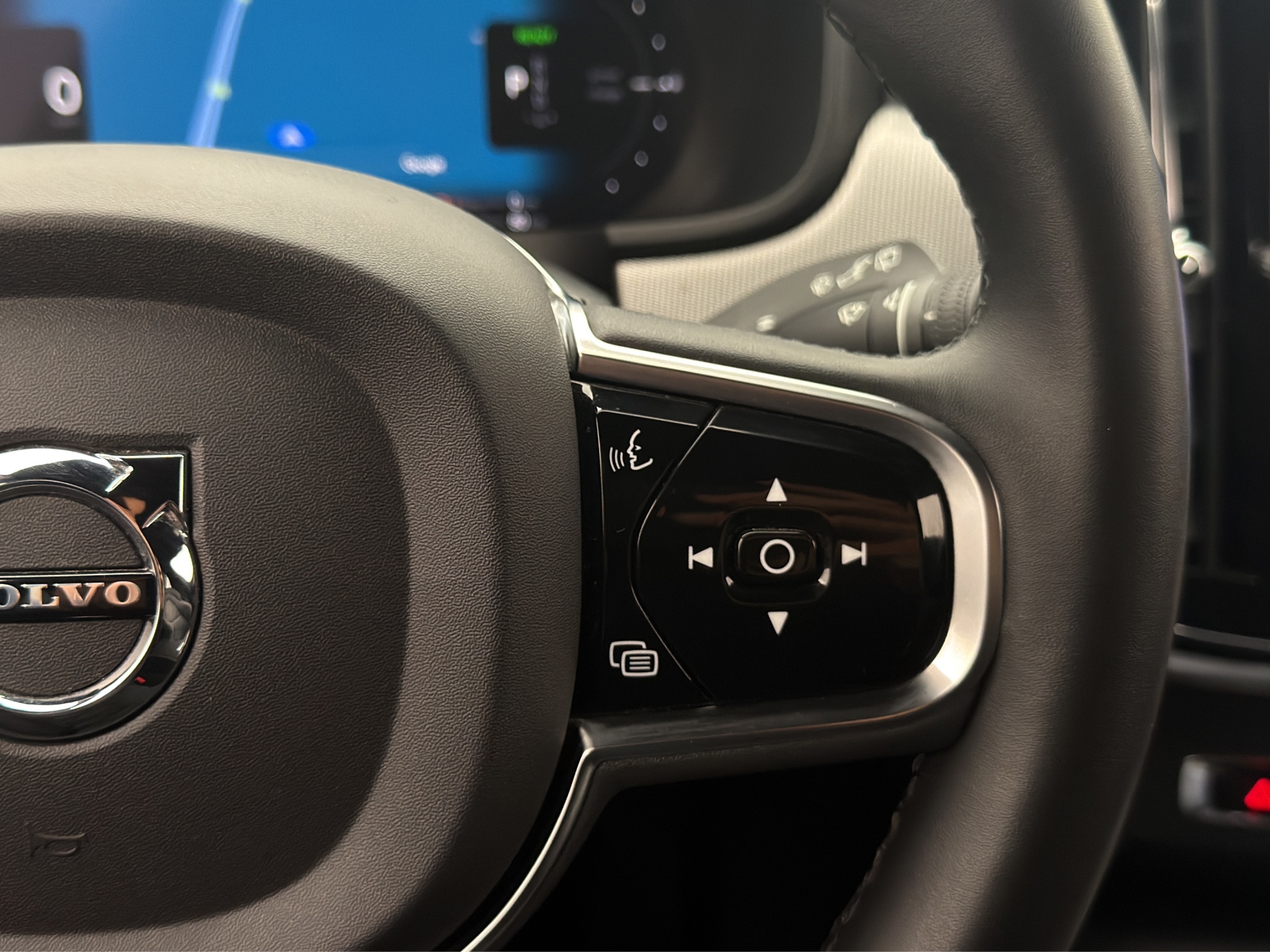 Volvo V90 Recharge T6 AWD Geartronic, 8-trins, 350ps, 2023