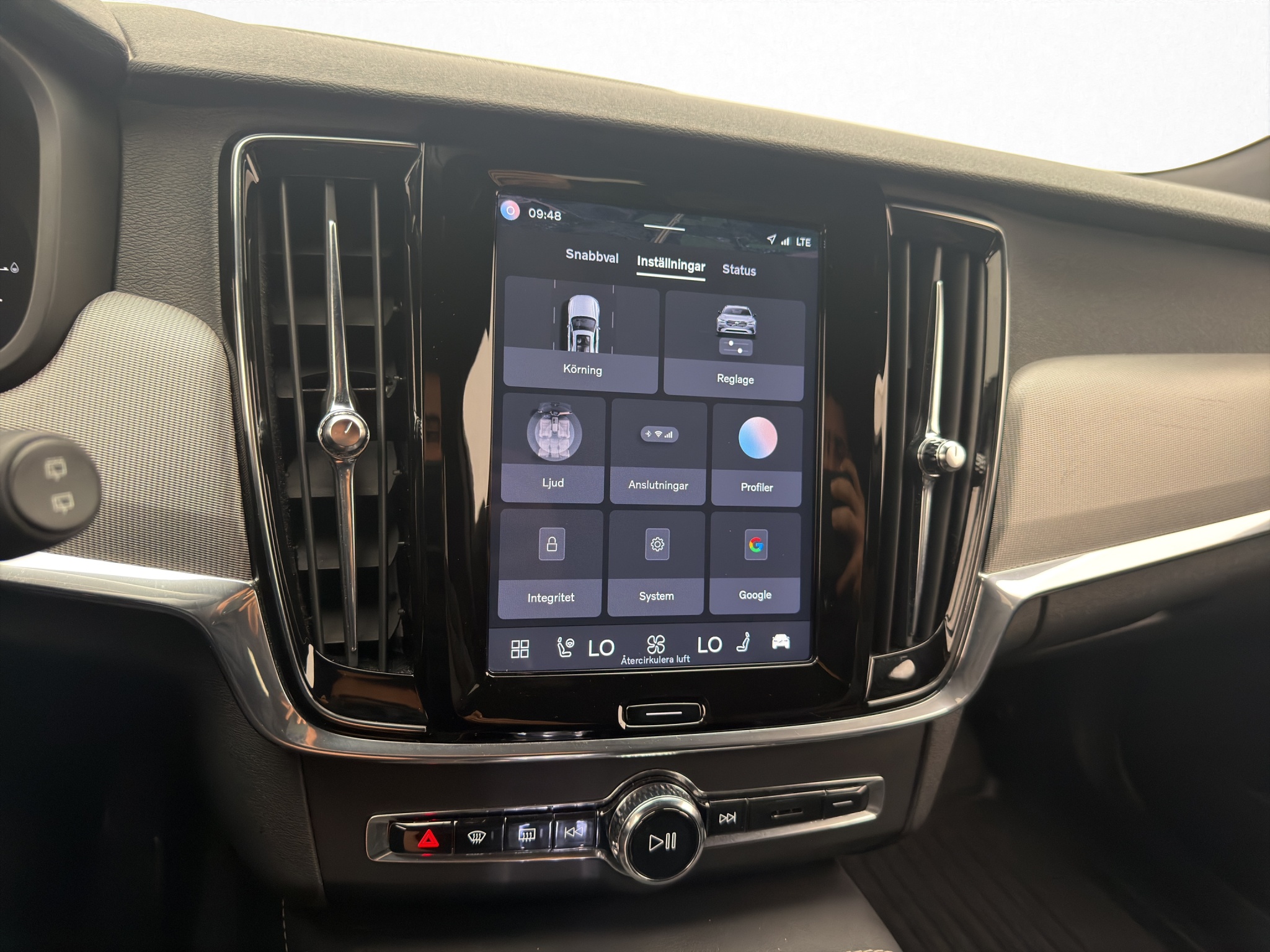 Volvo V90 Recharge T6 AWD Geartronic, 8-trins, 350ps, 2023