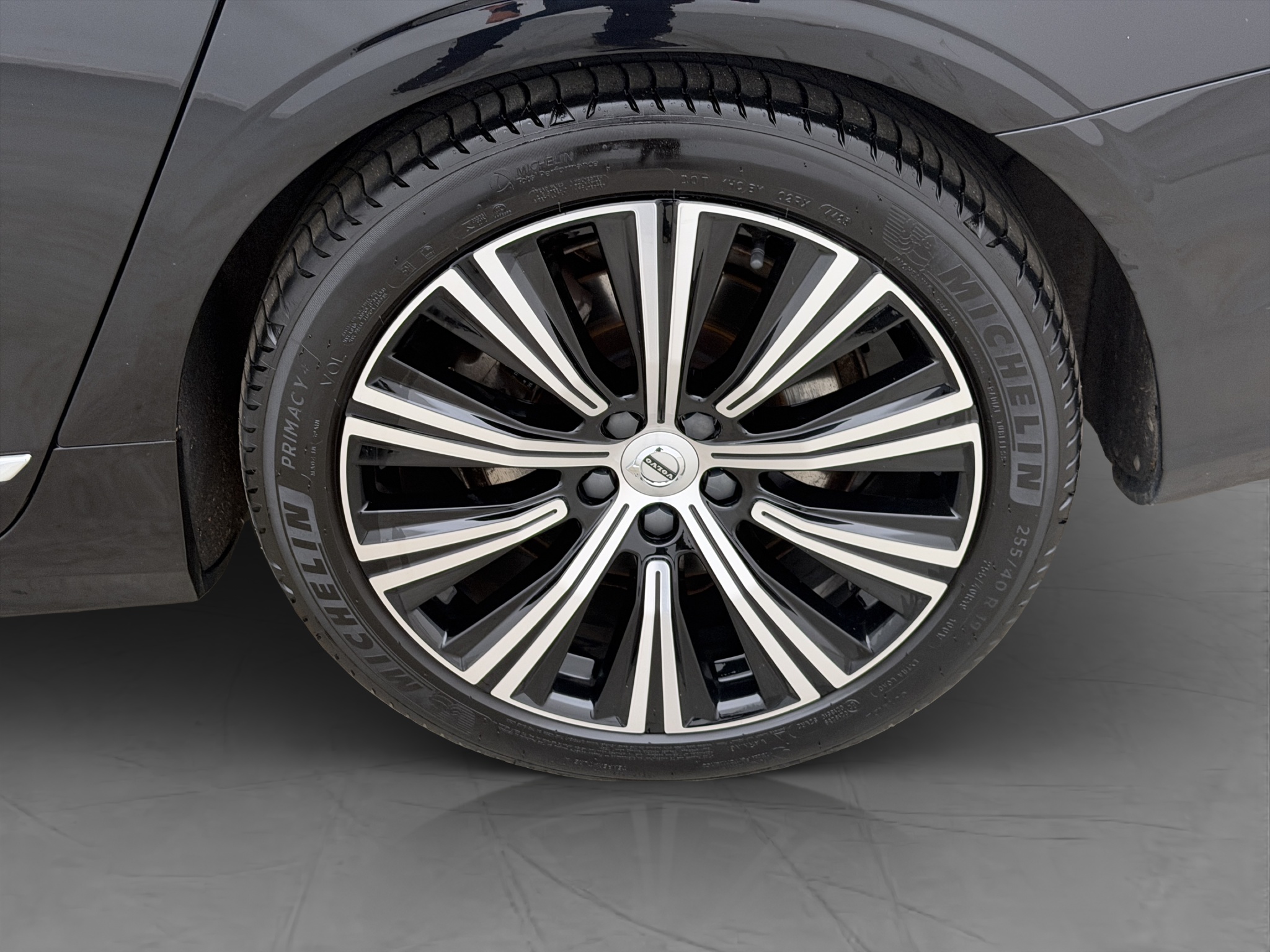 Volvo V90 Recharge T6 AWD Geartronic, 8-trins, 350ps, 2023