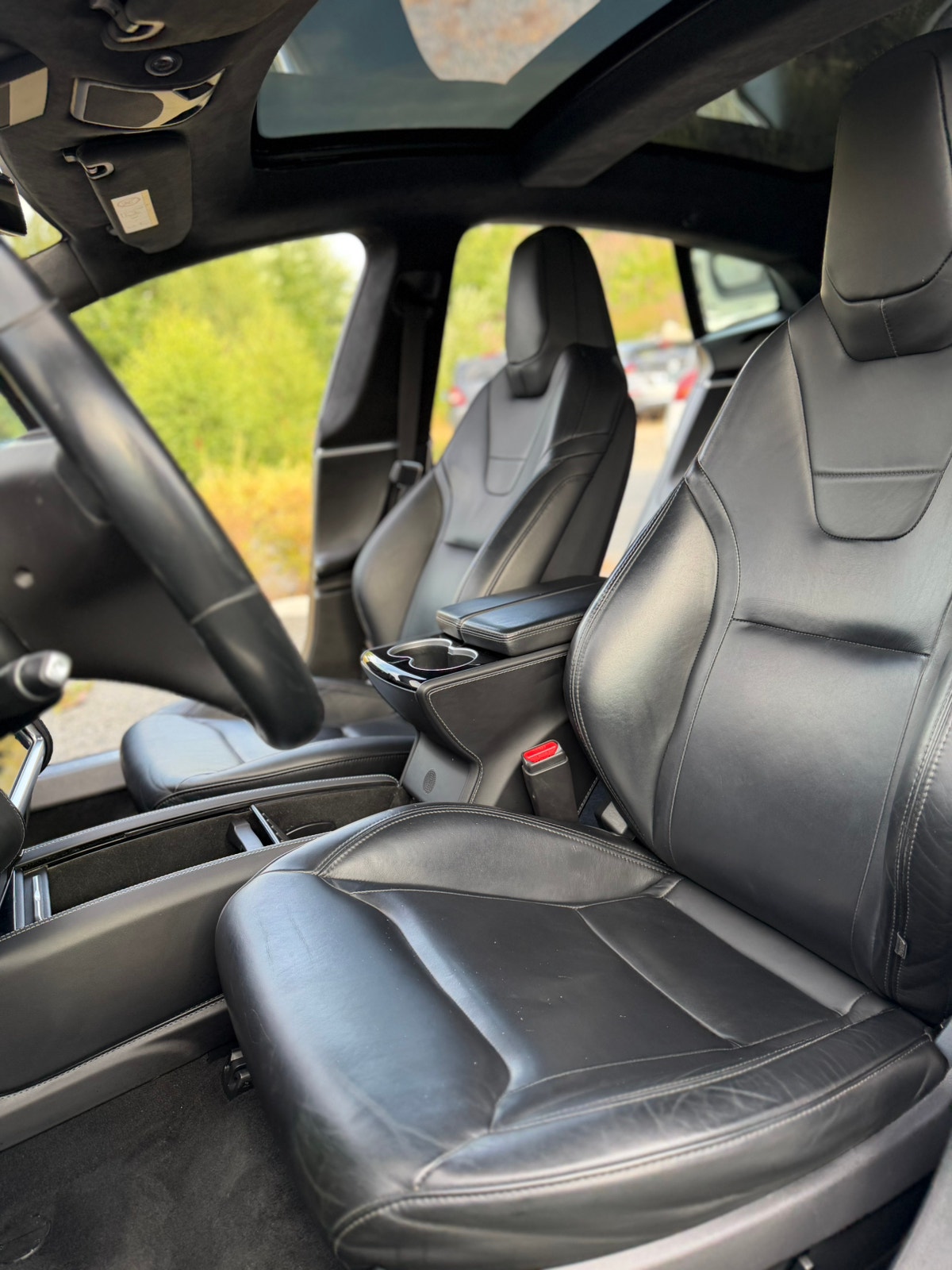Tesla Model S 70D, 333hp, 2016