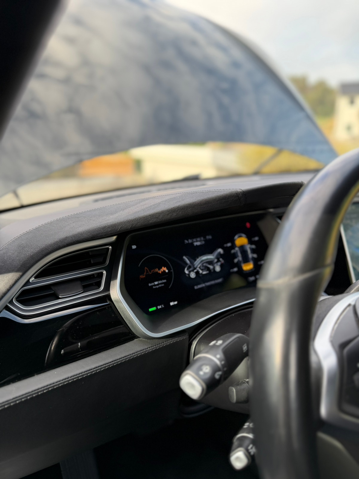 Tesla Model S 70D, 333hp, 2016