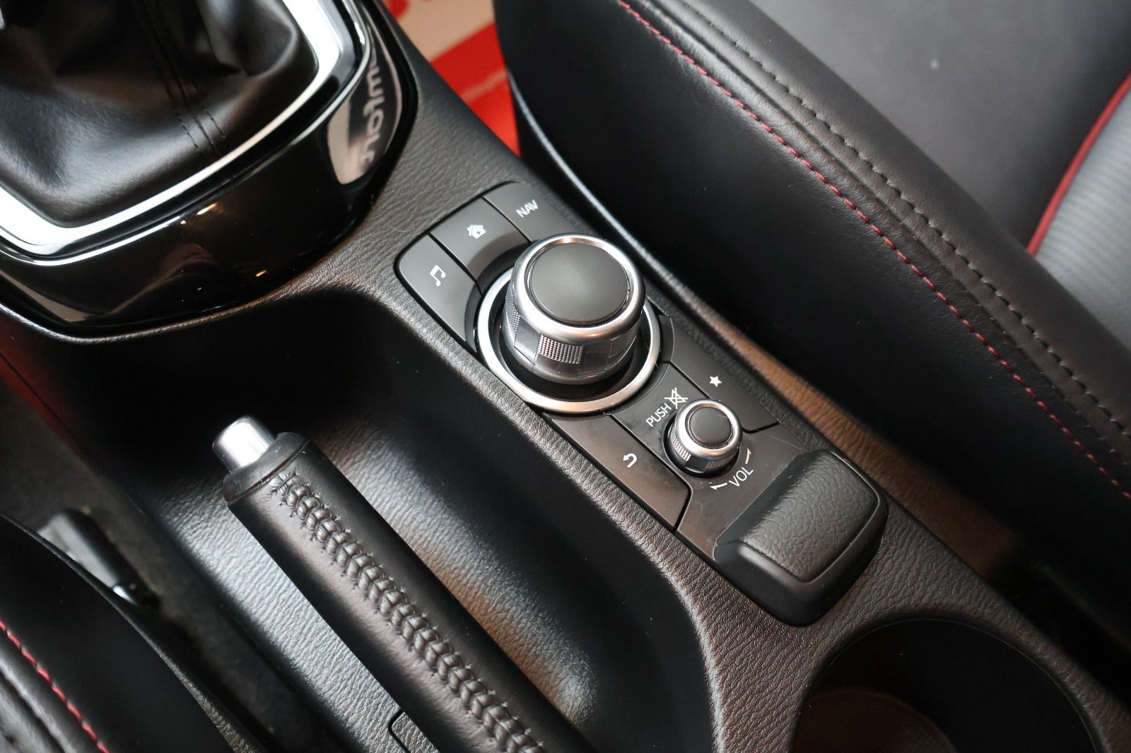 Mazda CX-3 2.0 SKYACTIV-G Manual, 120hp, 2017