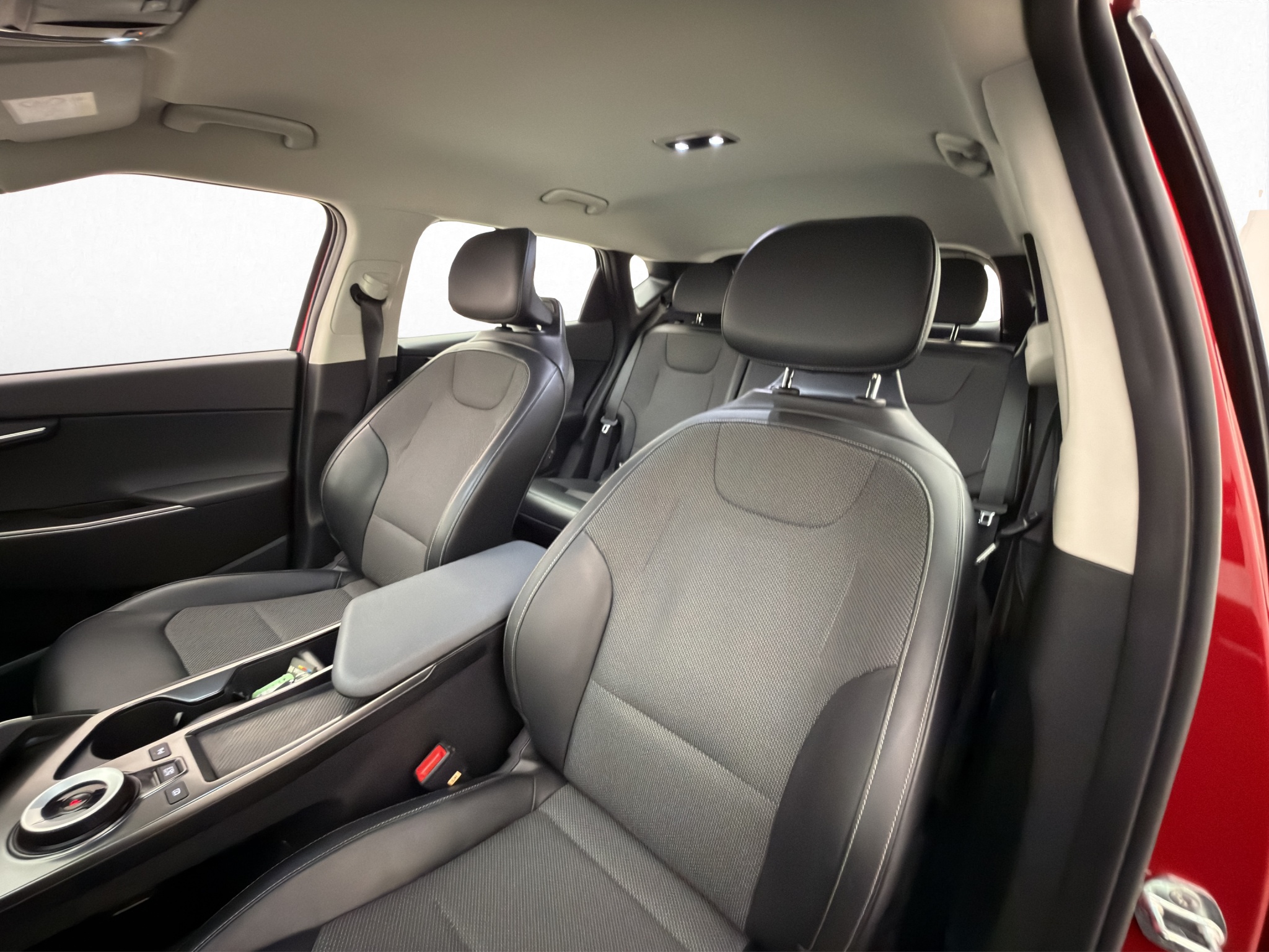 Kia EV6 77.4 kWh, 228ps, 2022