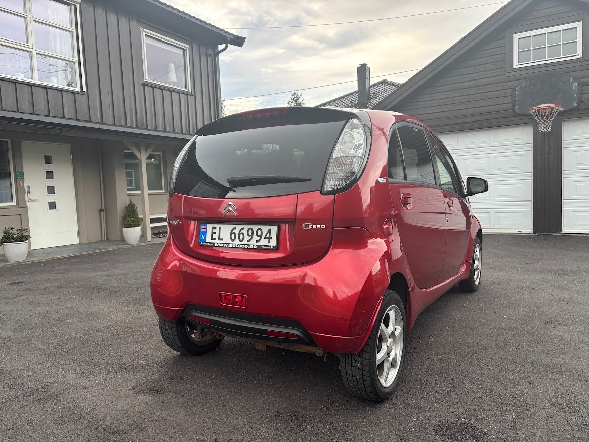Citroën C-Zero 16 kWh, 67ps, 2015