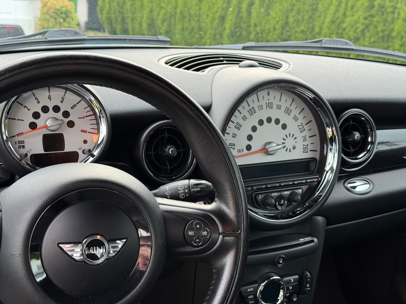 MINI One Manual, 6-trins, 75ps, 2011