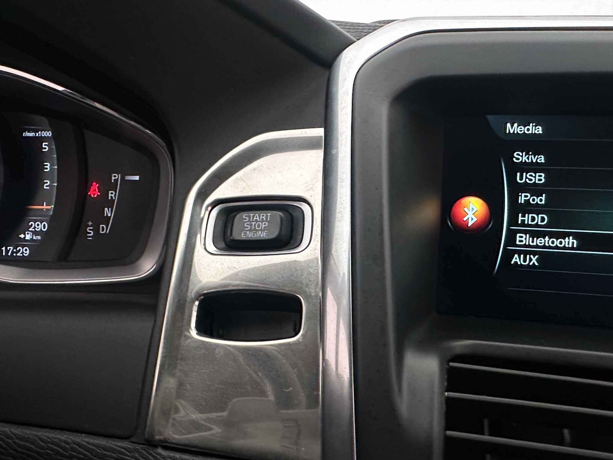 Volvo XC60 D4 Geartronic, 8-trinn, 190hk, 2017