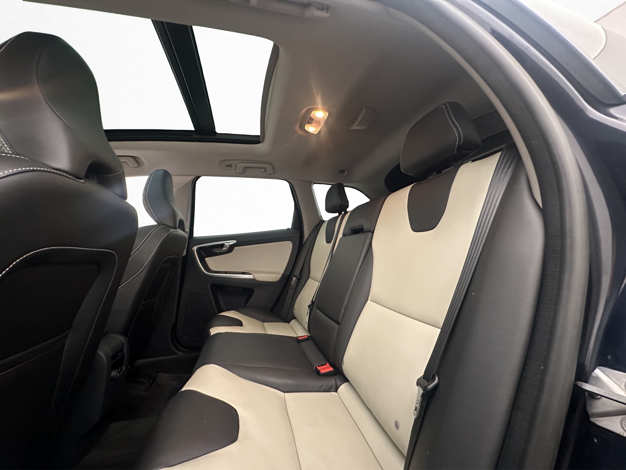 Volvo XC60 D4 Geartronic, 8-trinn, 190hk, 2017