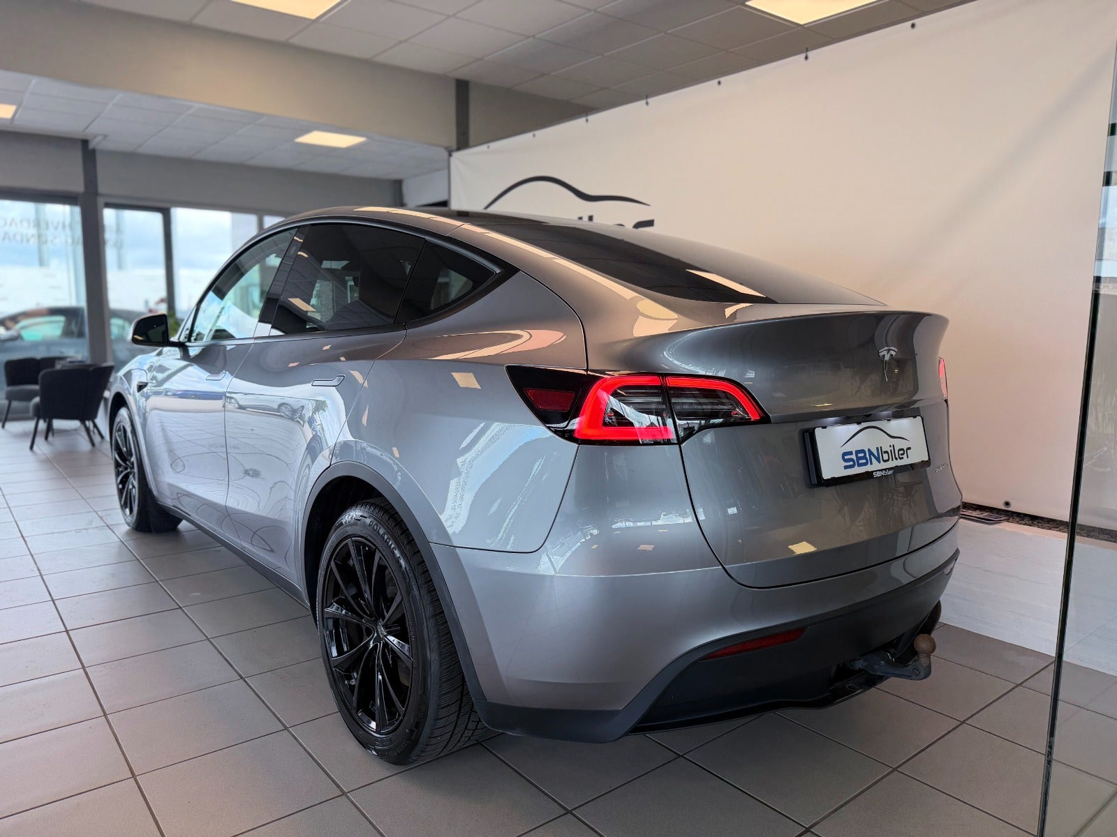 Tesla Model Y Long Range AWD, 514hk, 2023