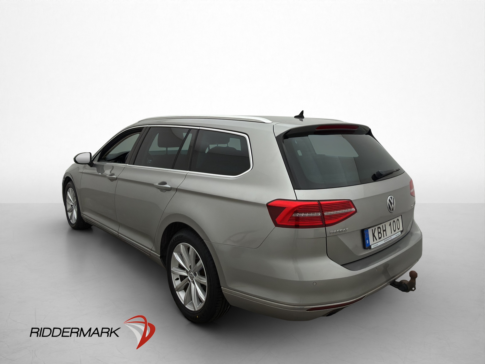 Volkswagen Passat Variant 2.0 TDI DPF SCR BMT DSG Sequential, 6-trins, 190ps, 2016
