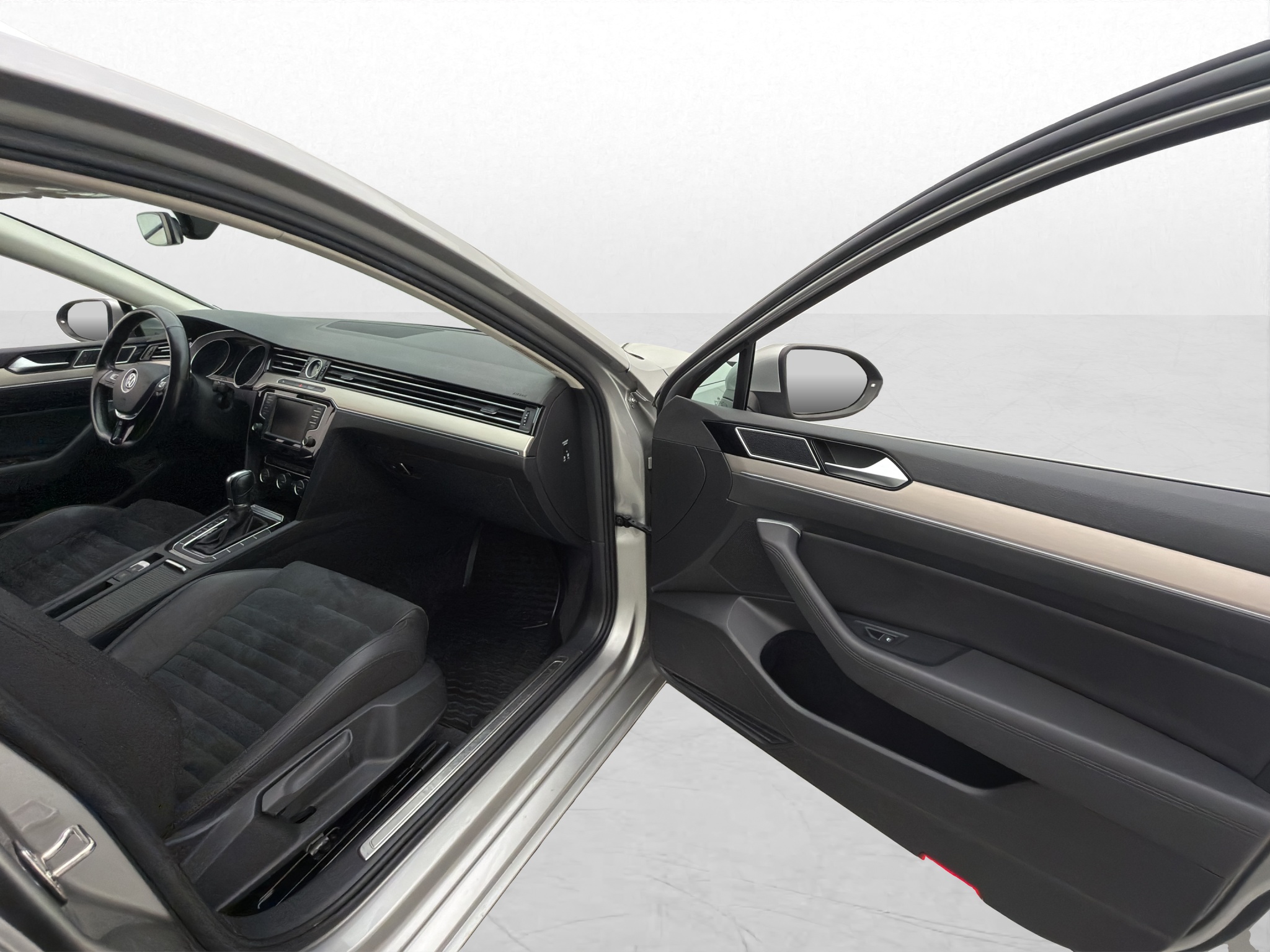 Volkswagen Passat Variant 2.0 TDI DPF SCR BMT DSG Sequential, 6-trins, 190ps, 2016
