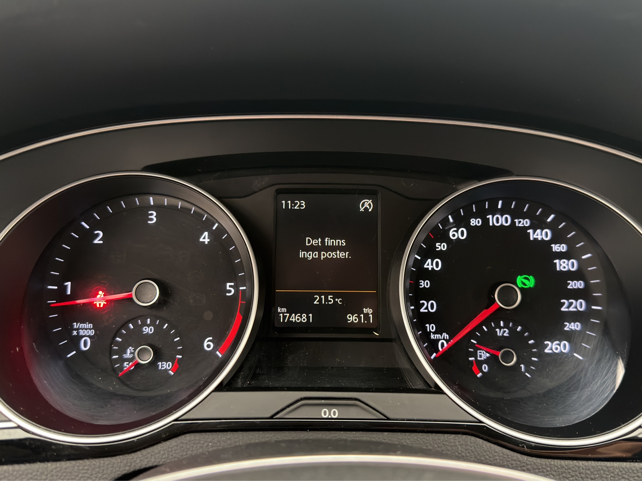 Volkswagen Passat Variant 2.0 TDI DPF SCR BMT DSG Sequential, 6-trins, 190ps, 2016