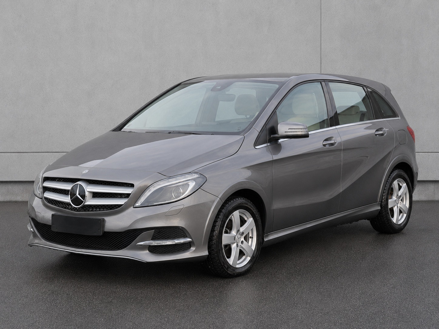 Mercedes-Benz B-Class Electric Drive, 88hp, 2016