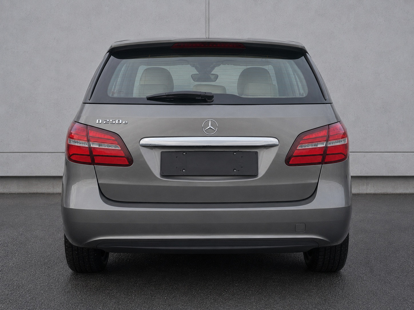Mercedes-Benz B-Class Electric Drive, 88hp, 2016