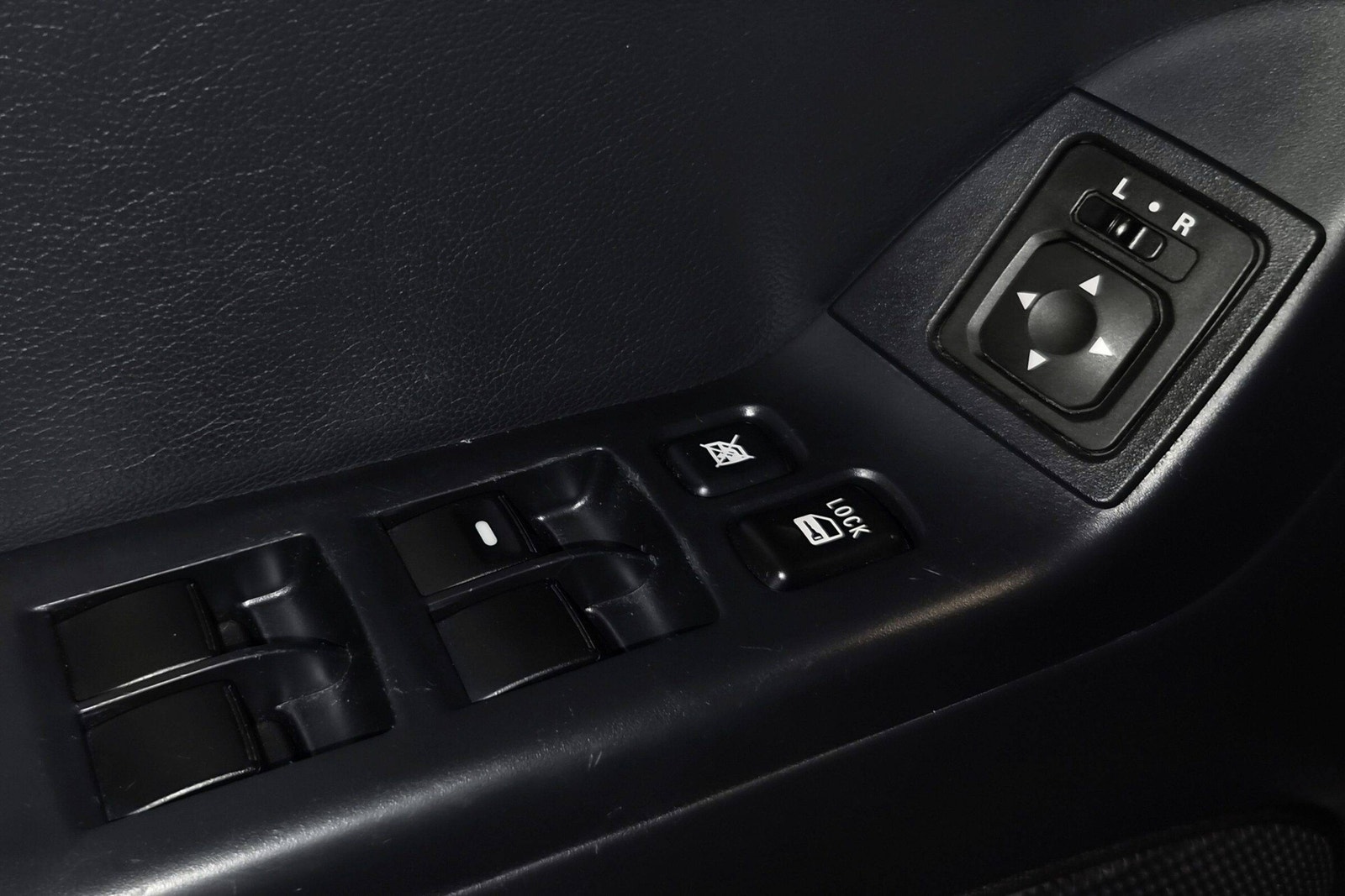Mitsubishi Lancer Sportback 1.6 MIVEC ClearTec Manual, 117hp, 2014