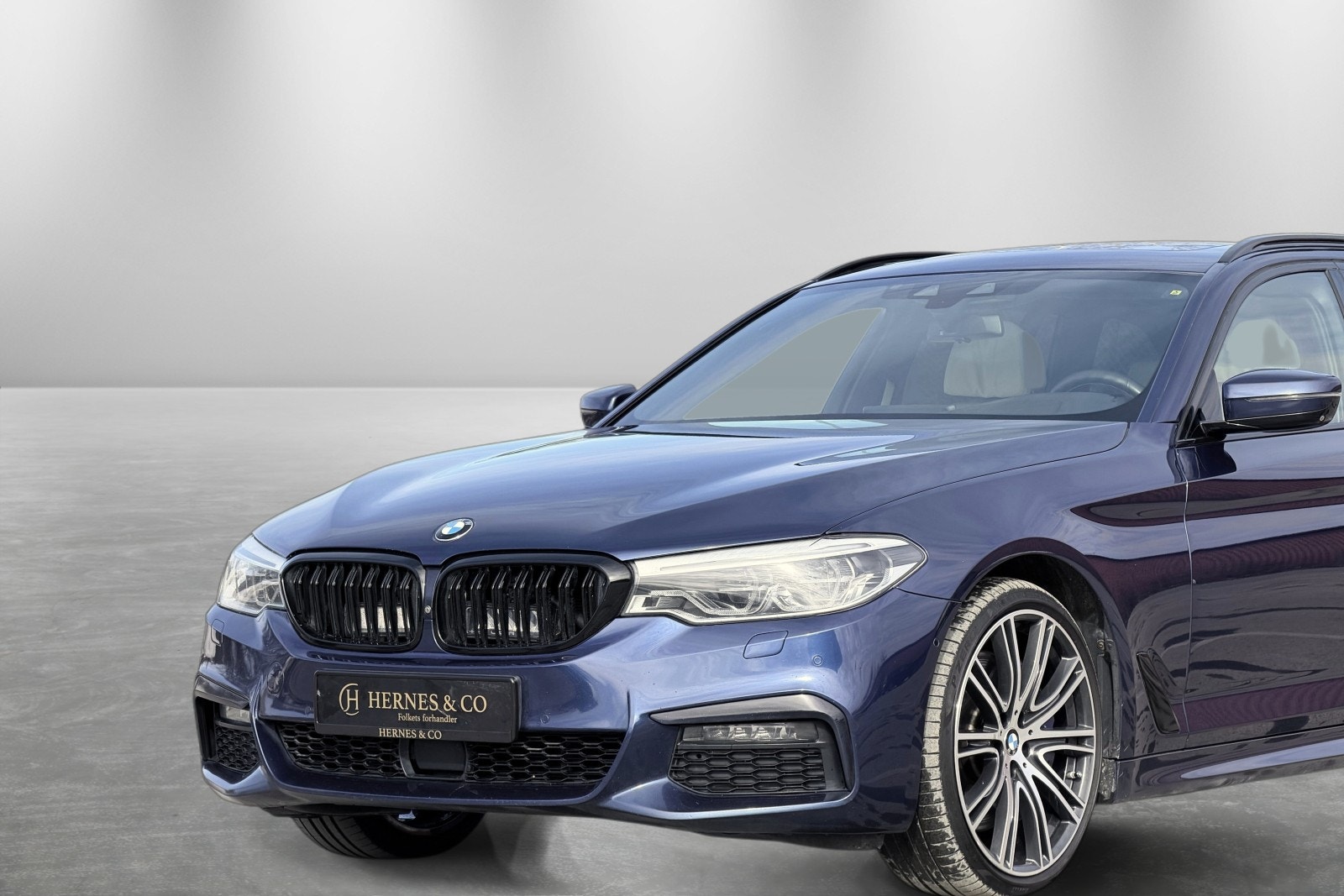 BMW 540i xDrive Touring Steptronic, 8-trins, 340ps, 2019