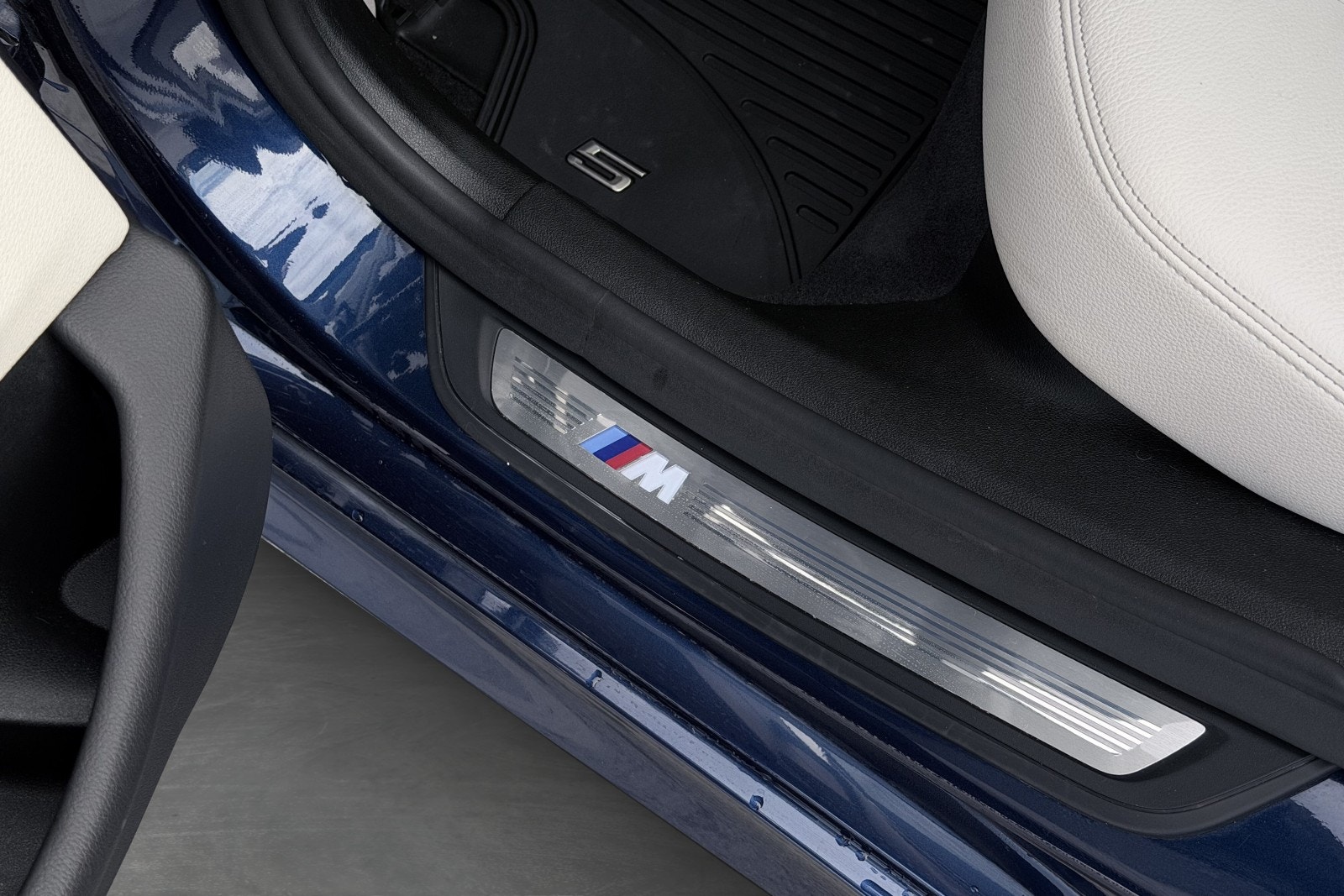 BMW 540i xDrive Touring Steptronic, 8-trins, 340ps, 2019
