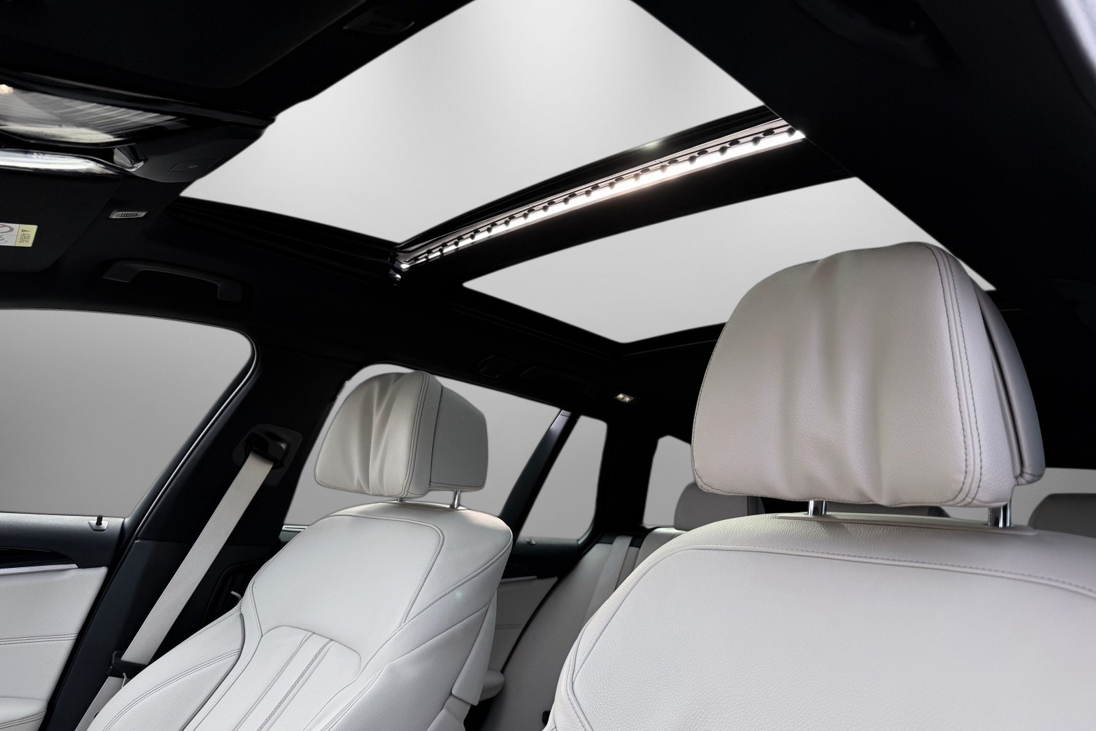 BMW 540i xDrive Touring Steptronic, 8-trins, 340ps, 2019