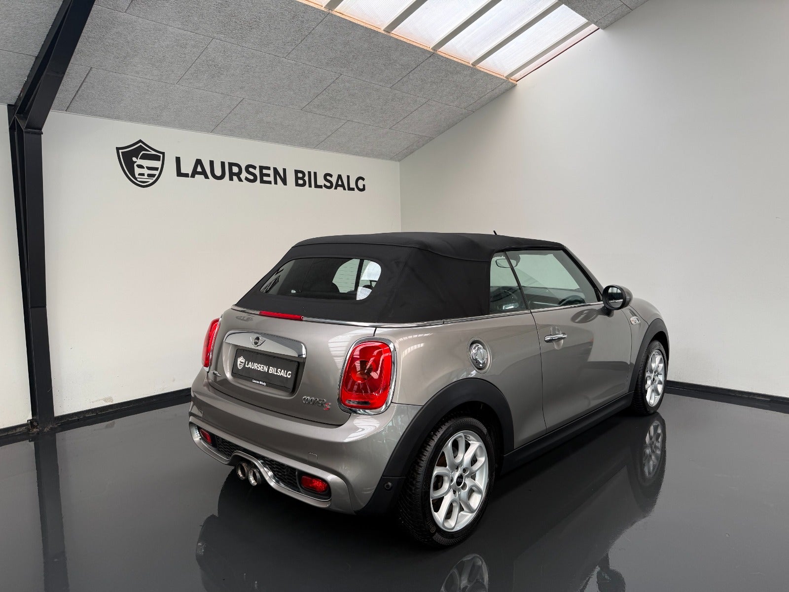 MINI Cooper S Convertible Automatic, 192hp, 2016