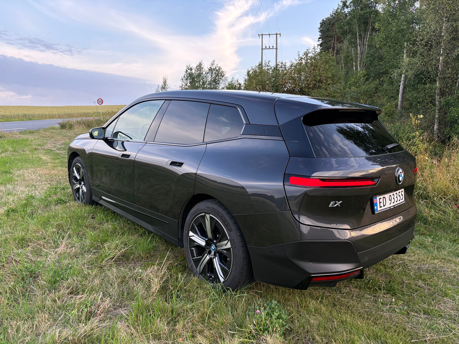 BMW iX xDrive40, 326hk, 2022