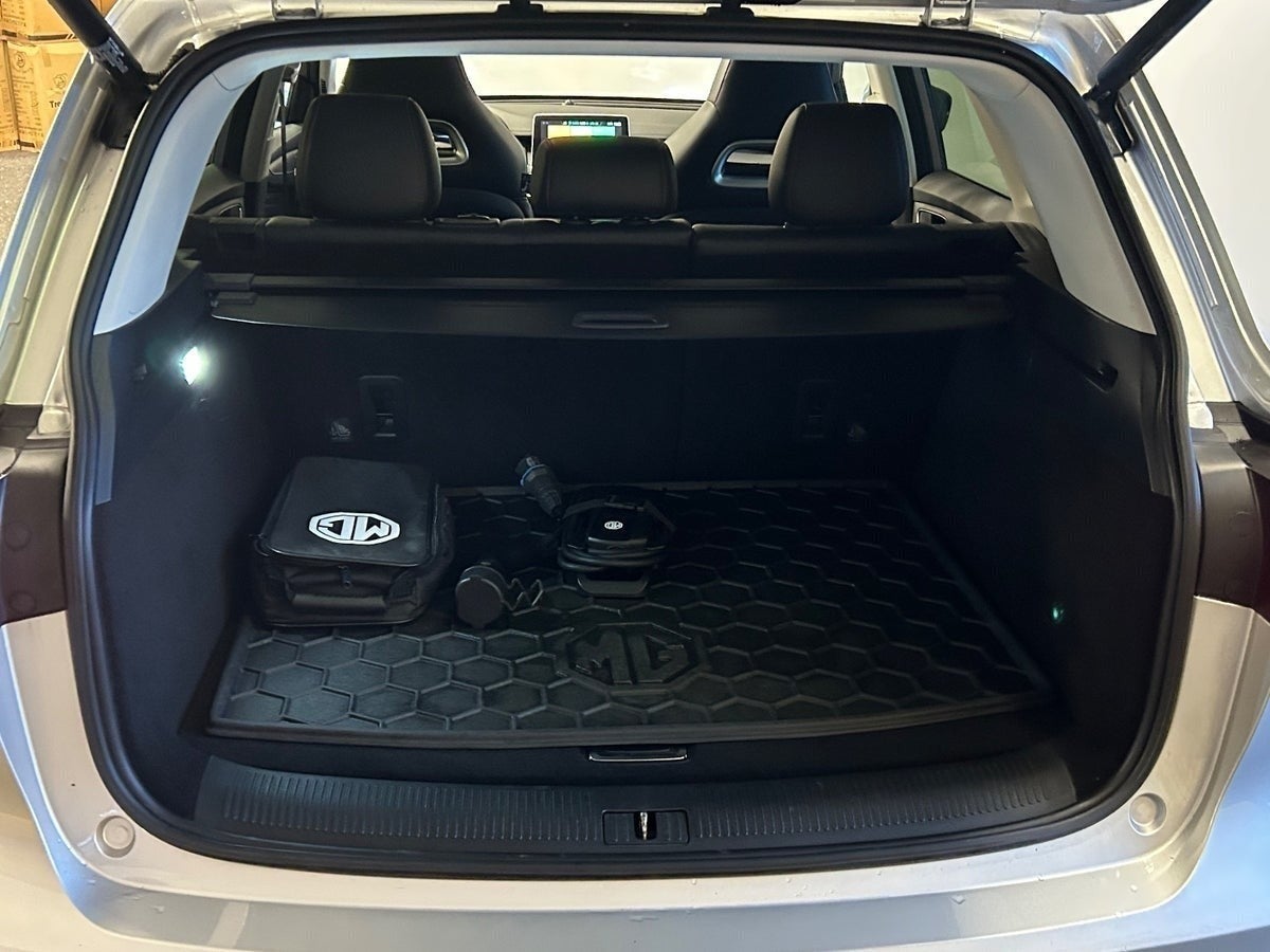 MG EHS PHEV EDU II, 258hk, 2021
