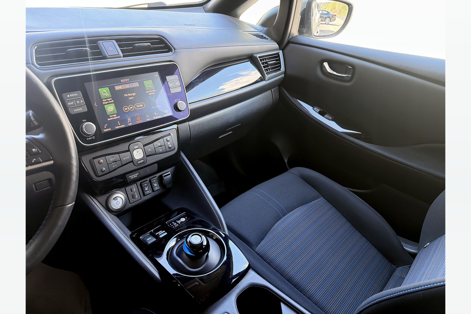 Nissan Leaf, 150hp, 2022