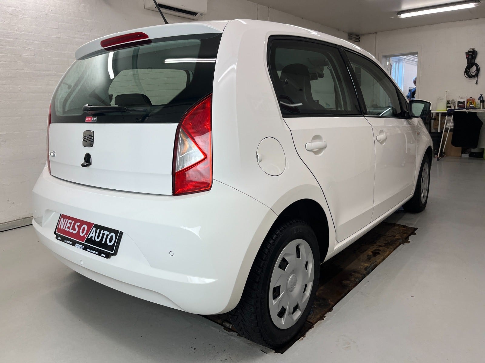SEAT Mii 5-door 1.0 Automatic, 5-trins, 75ps, 2013
