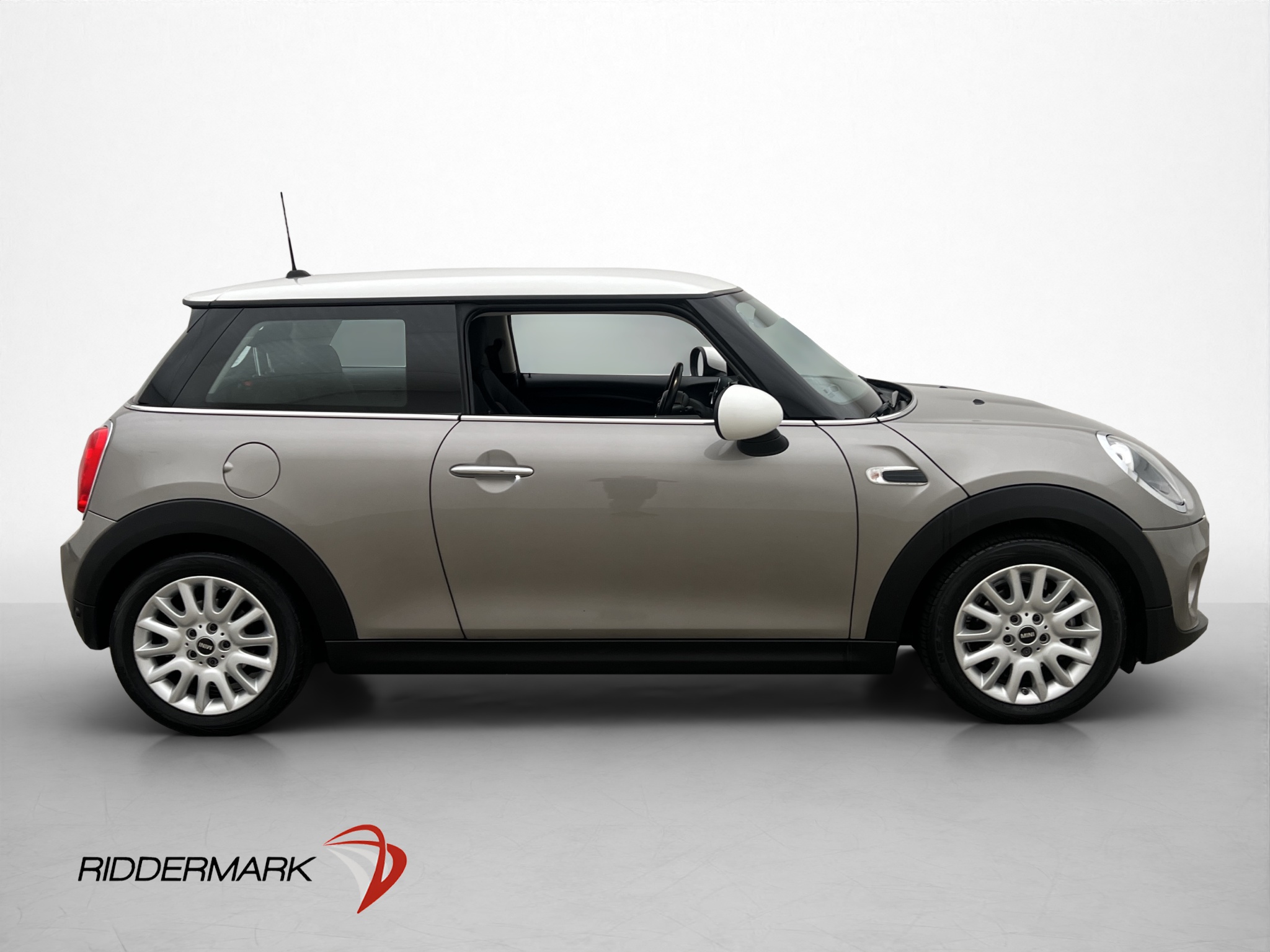 MINI Cooper 3-door Automatic, 136hp, 2018