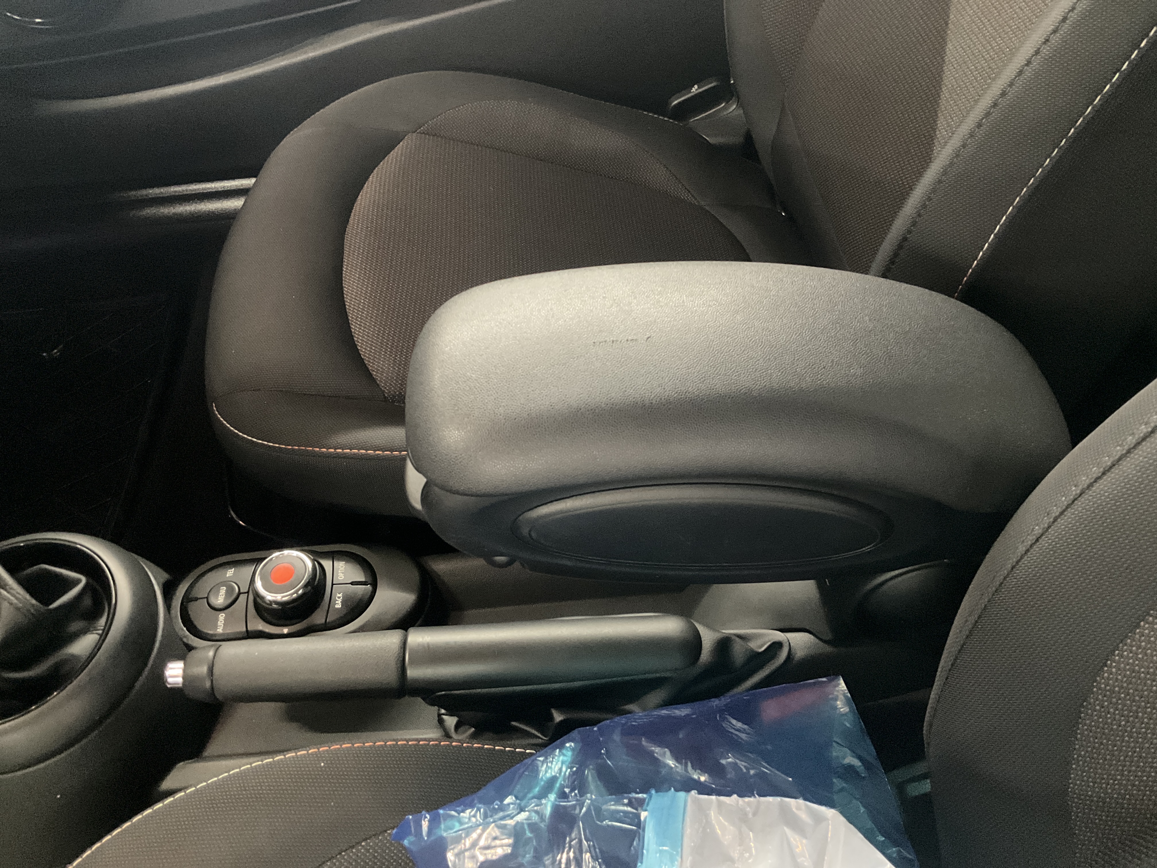 MINI Cooper 3-door Automatic, 136hp, 2018