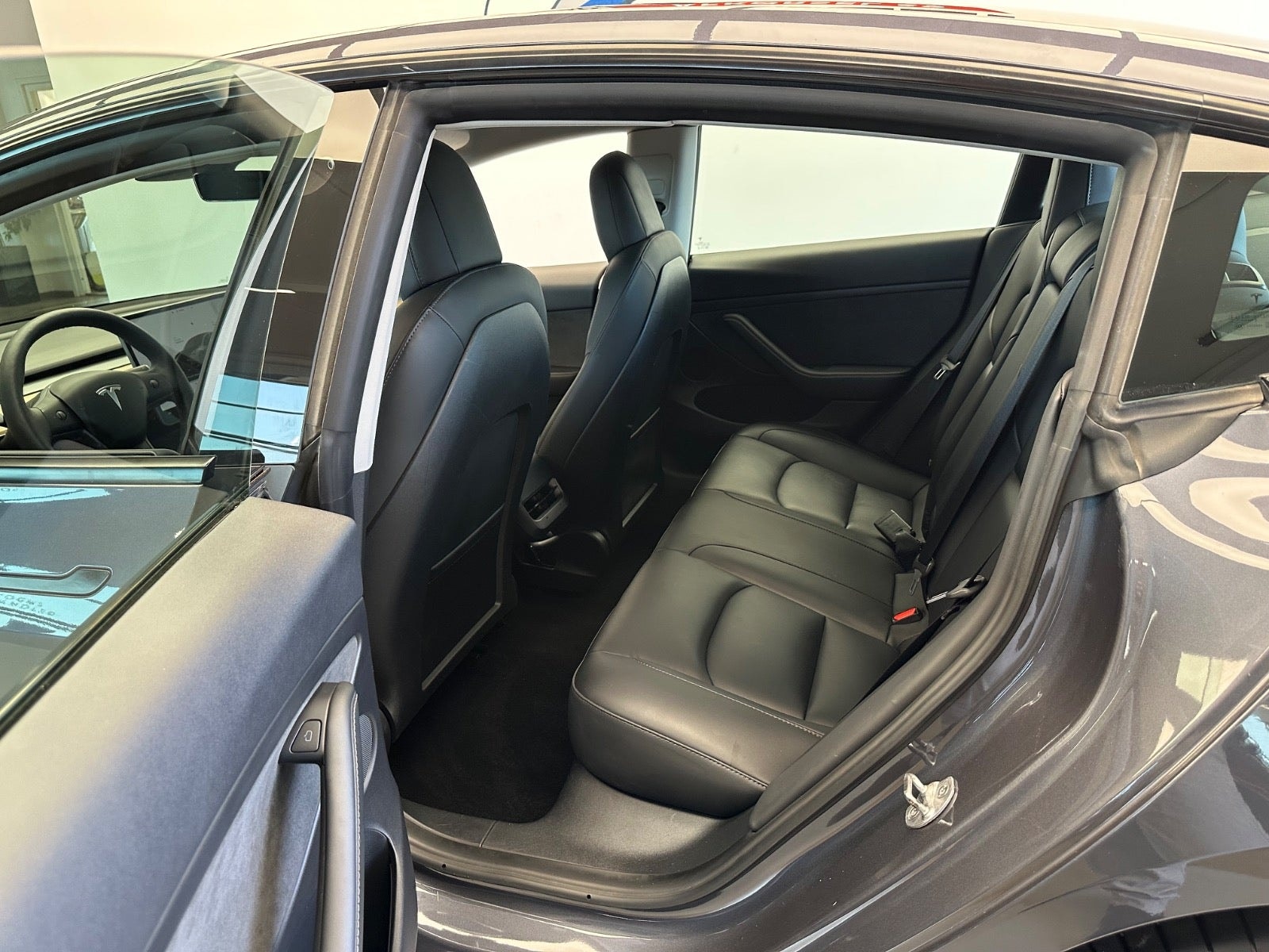 Tesla Model 3 Long Range AWD, 498ps, 2023