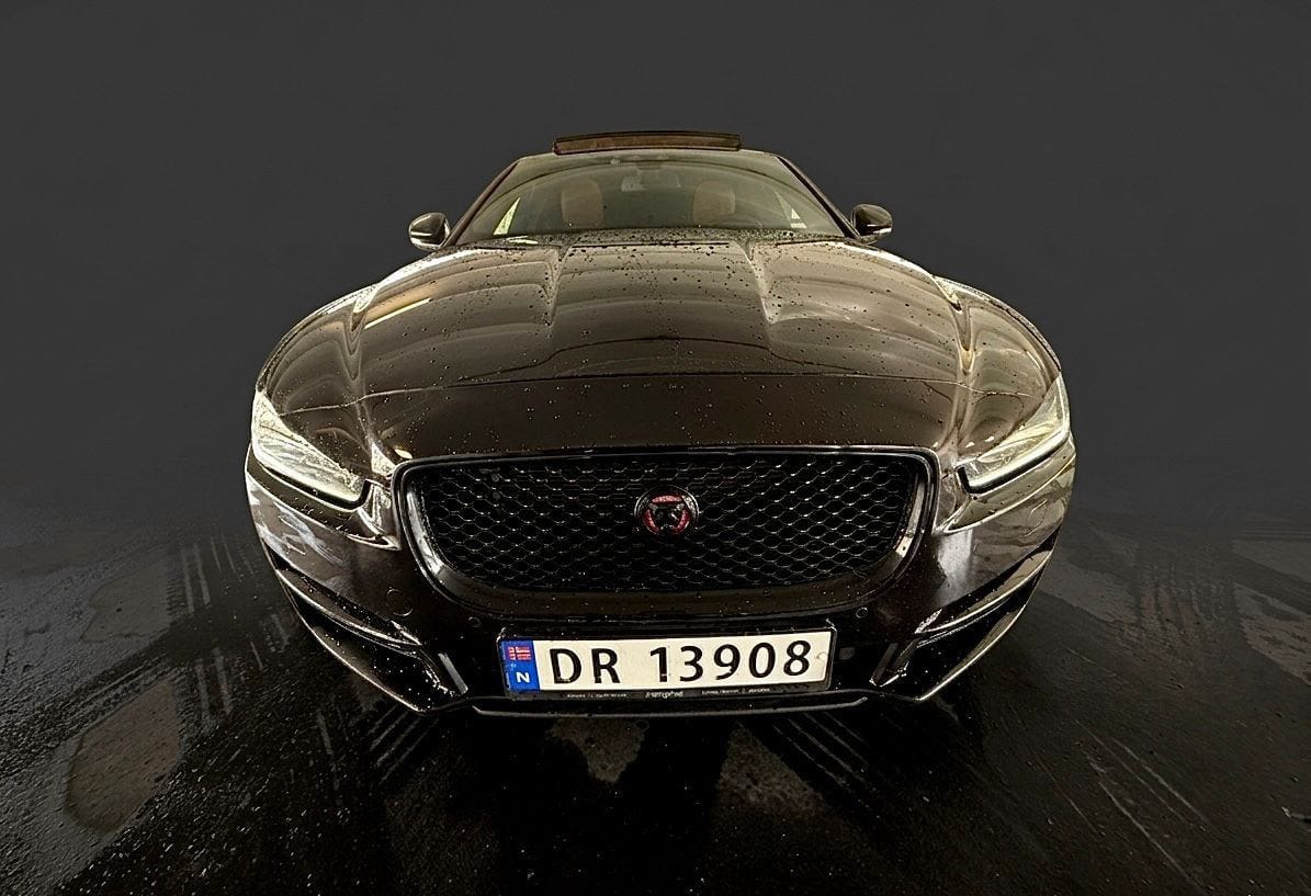 Jaguar XE 20d Automatic, 8-trins, 180ps, 2016