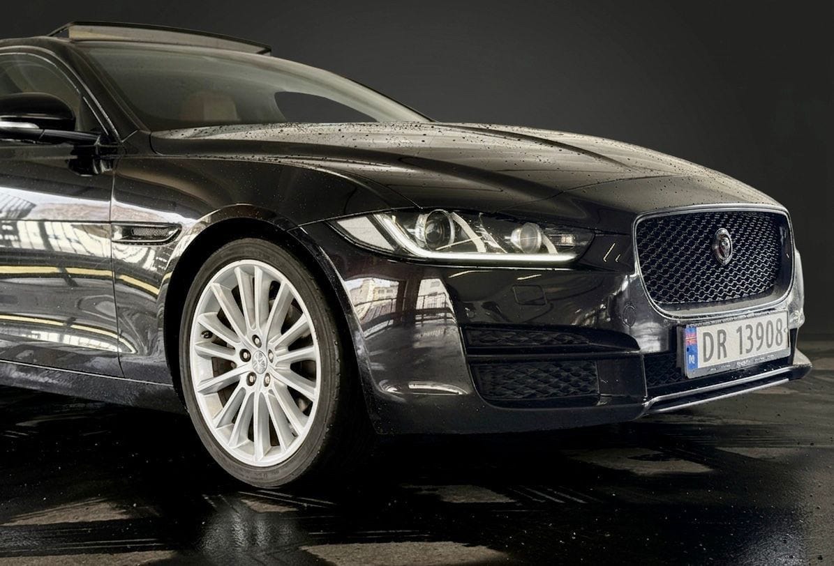 Jaguar XE 20d Automatic, 8-trins, 180ps, 2016