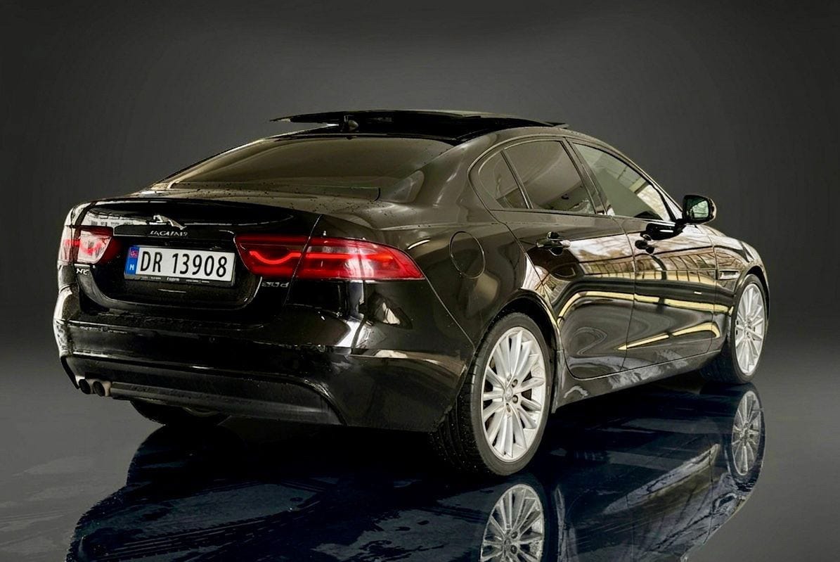 Jaguar XE 20d Automatic, 8-trins, 180ps, 2016