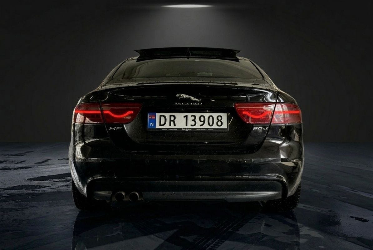 Jaguar XE 20d Automatic, 8-trins, 180ps, 2016