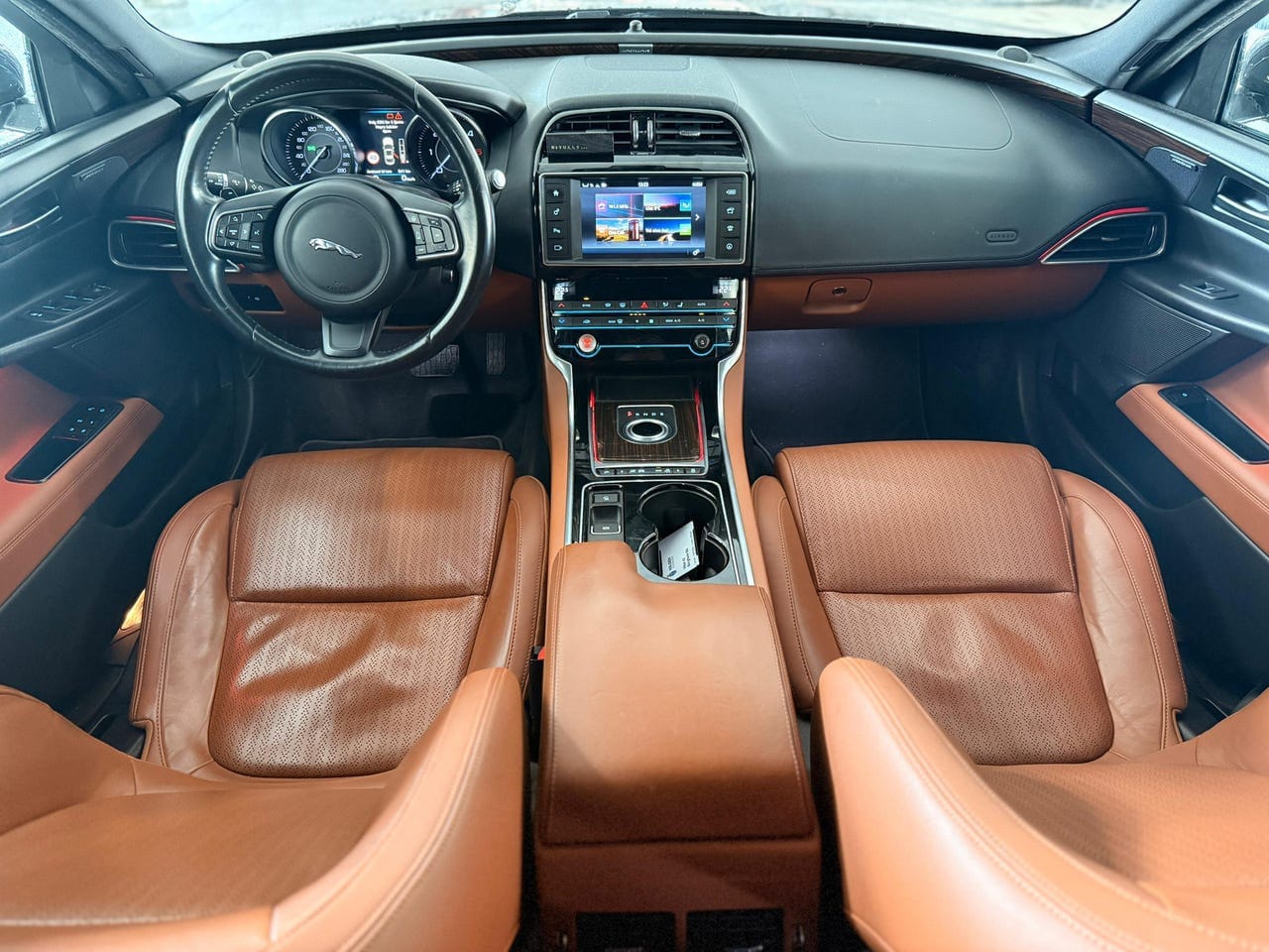 Jaguar XE 20d Automatic, 8-trins, 180ps, 2016