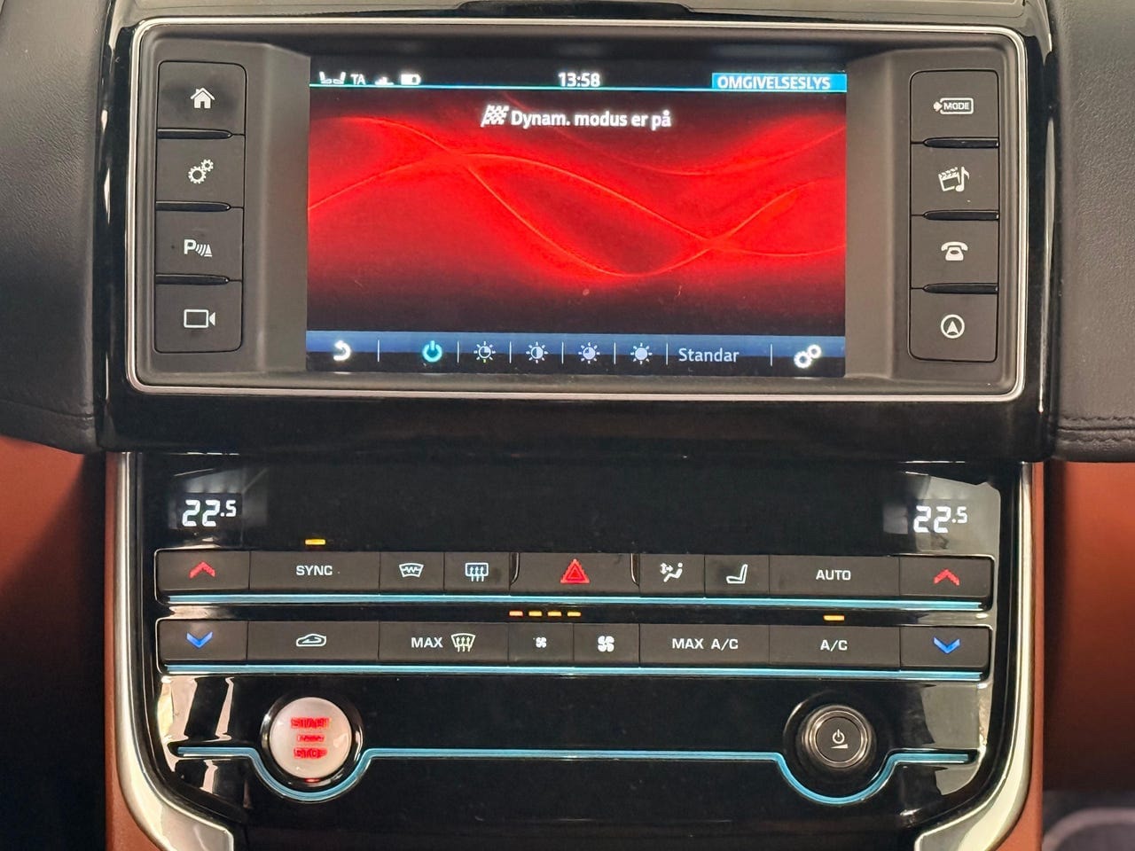 Jaguar XE 20d Automatic, 8-trins, 180ps, 2016