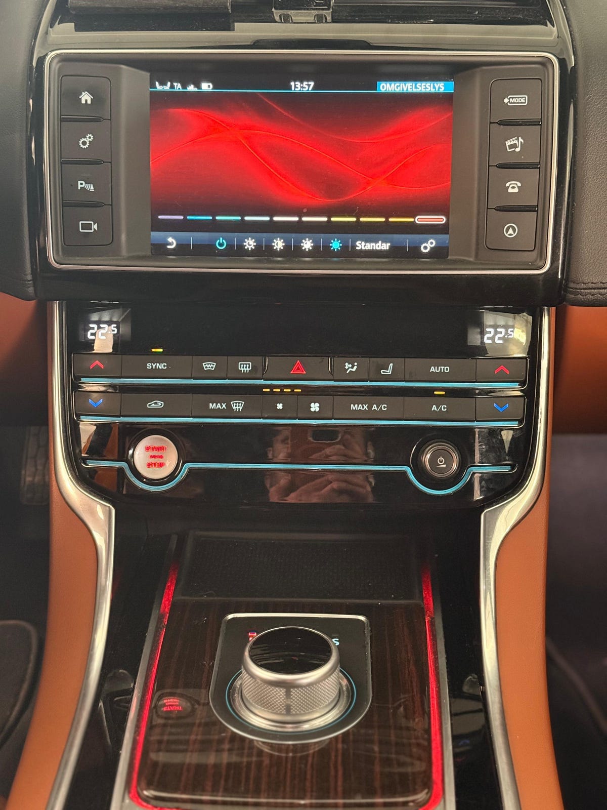 Jaguar XE 20d Automatic, 8-trins, 180ps, 2016