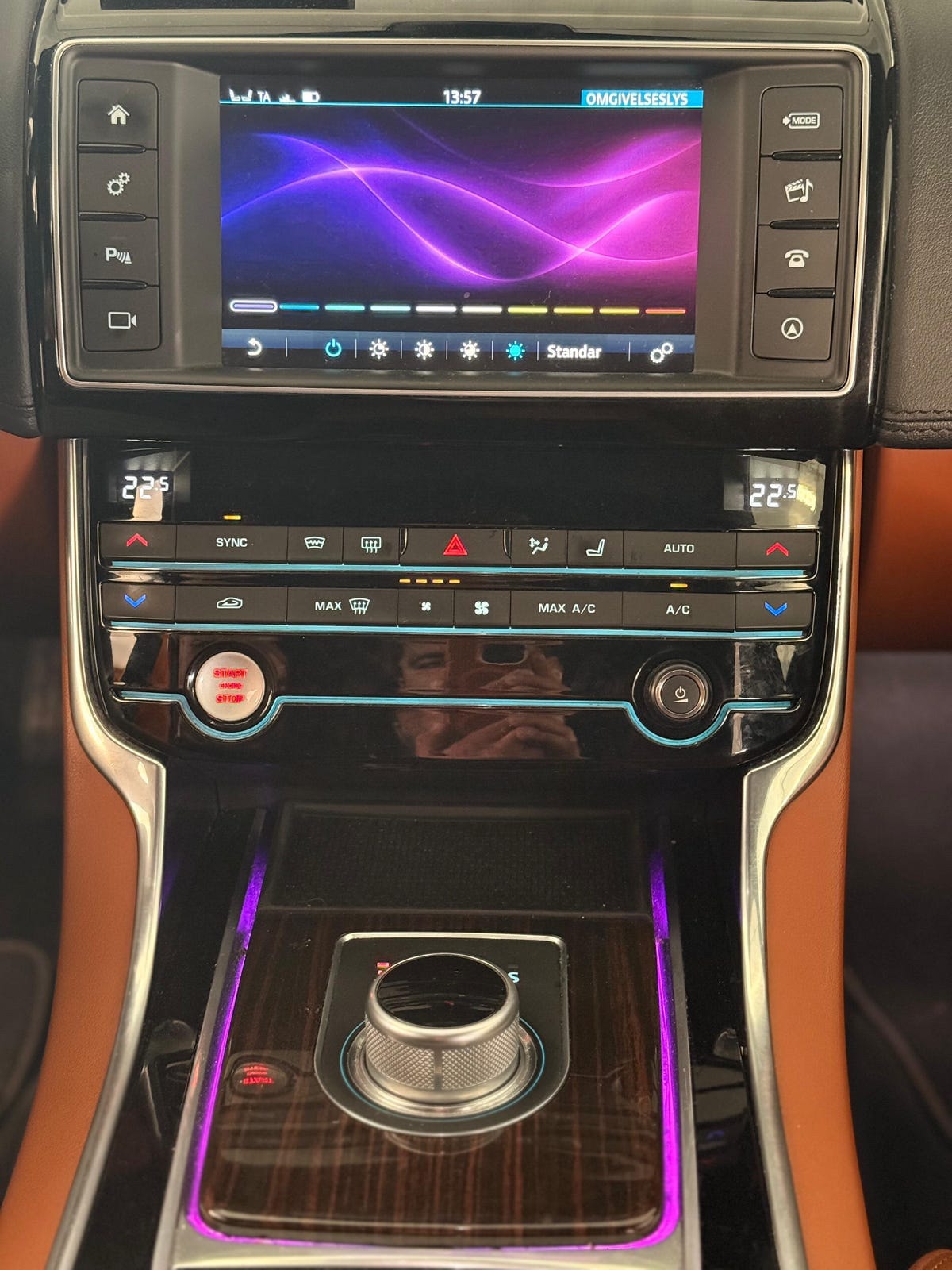 Jaguar XE 20d Automatic, 8-trins, 180ps, 2016