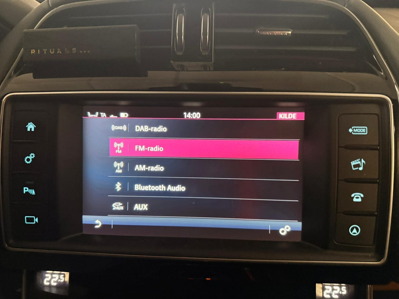 Jaguar XE 20d Automatic, 8-trins, 180ps, 2016