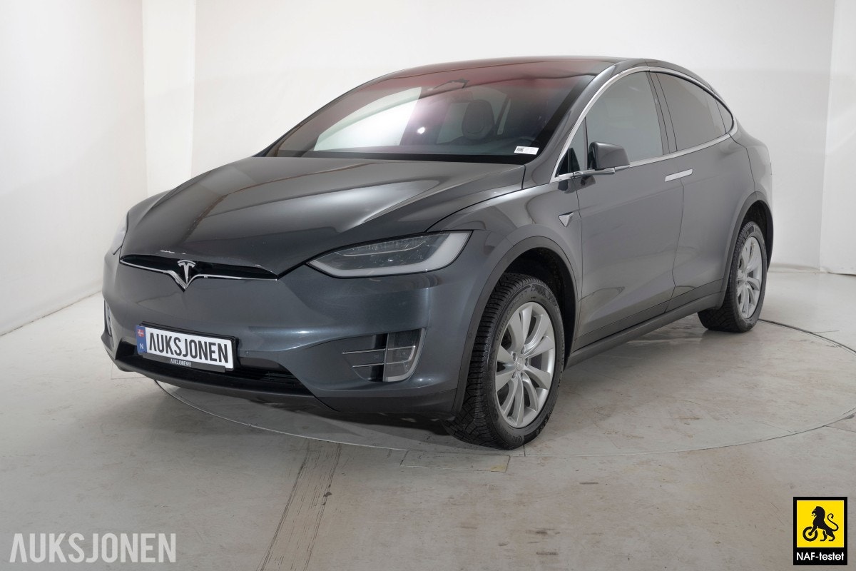 Tesla Model X 90D, 423ps, 2017