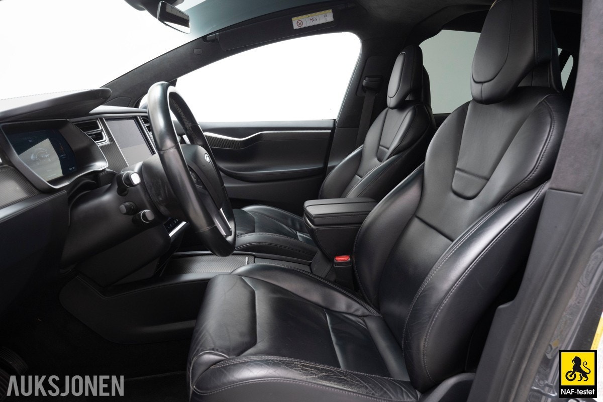 Tesla Model X 90D, 423ps, 2017