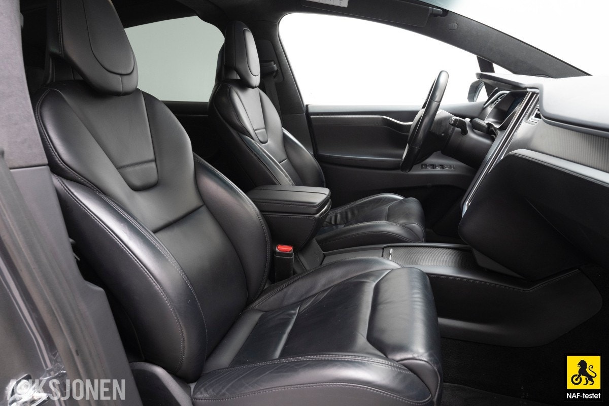 Tesla Model X 90D, 423ps, 2017