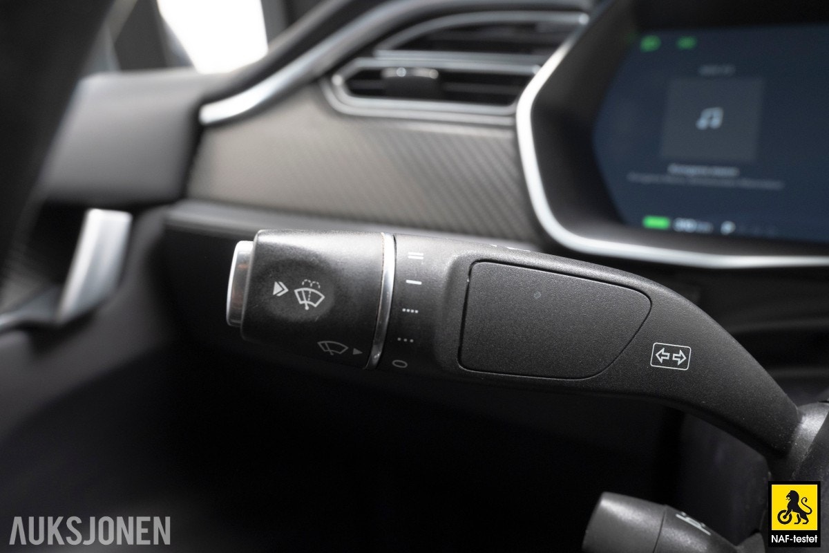 Tesla Model X 90D, 423ps, 2017