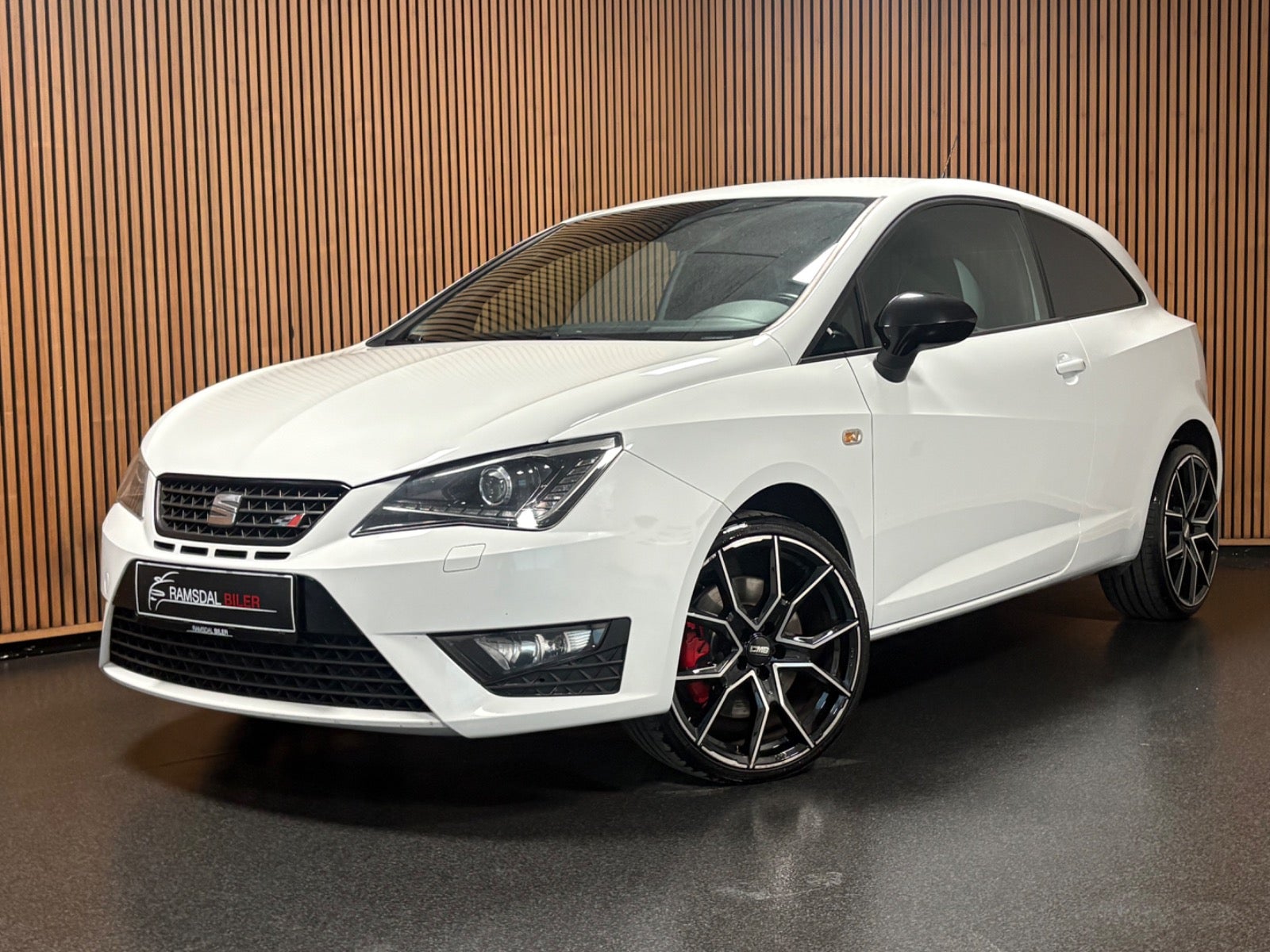SEAT Ibiza Cupra 1.8 TSI Manual, 6-trins, 192ps, 2016