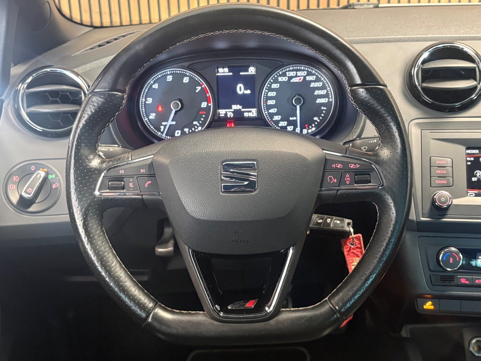 SEAT Ibiza Cupra 1.8 TSI Manual, 6-trins, 192ps, 2016
