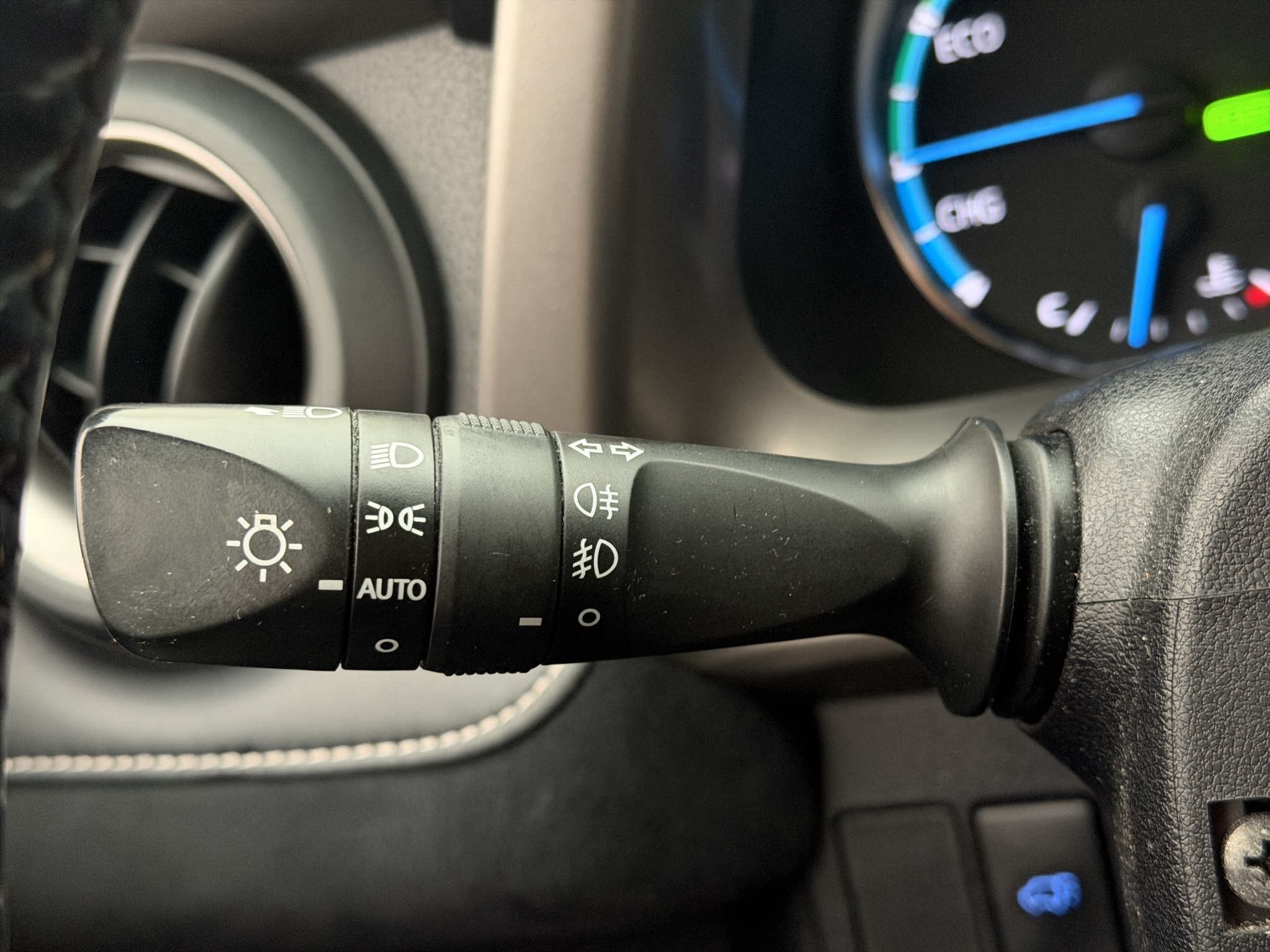 Toyota RAV4 Hybrid 2.5 Dual VVT-i AWD-i E-CVT, 197hp, 2018
