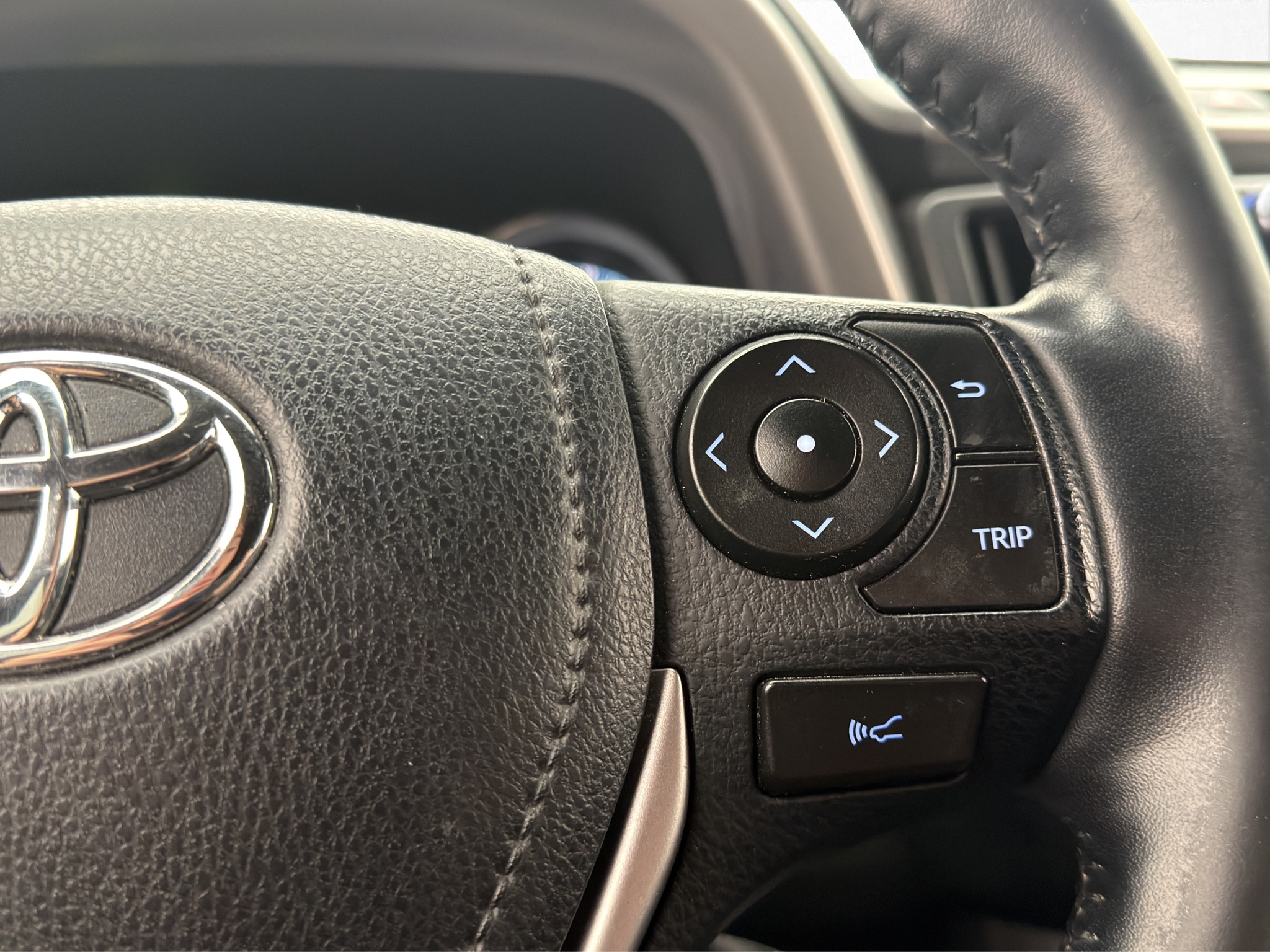 Toyota RAV4 Hybrid 2.5 Dual VVT-i AWD-i E-CVT, 197hp, 2018