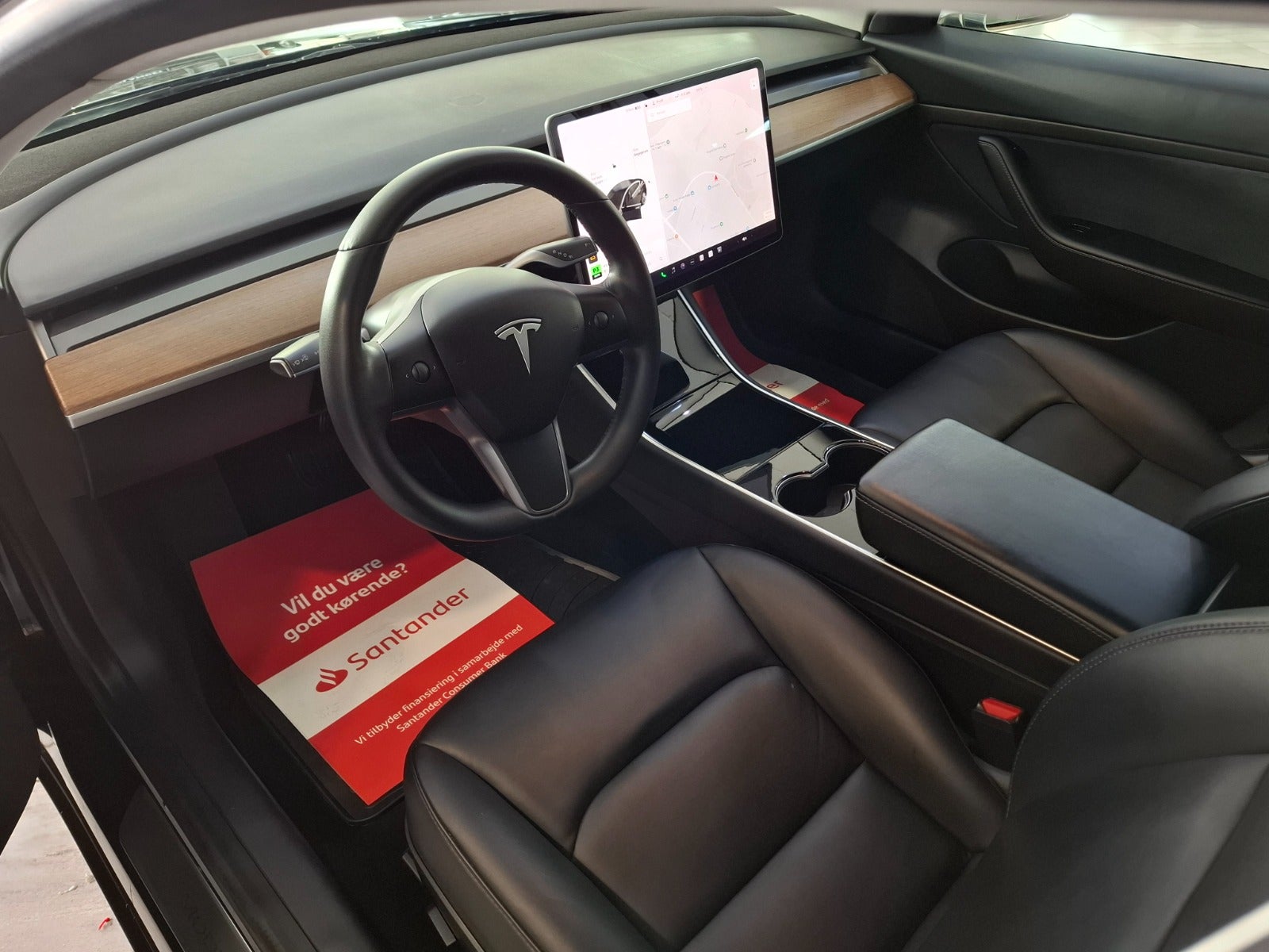 Tesla Model 3 Standard Range Plus, 325hk, 2020